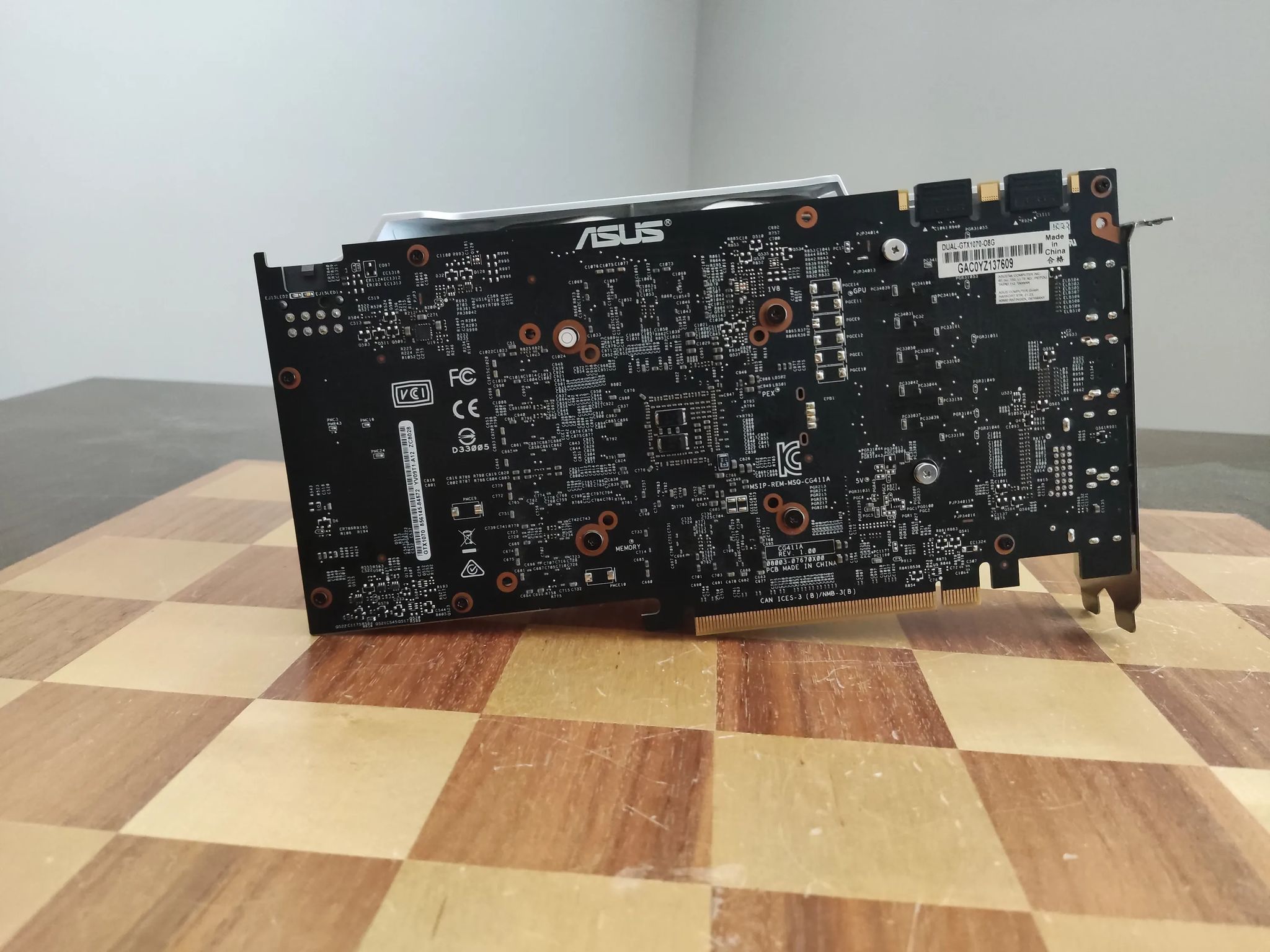 Asus Dual GTX 1070