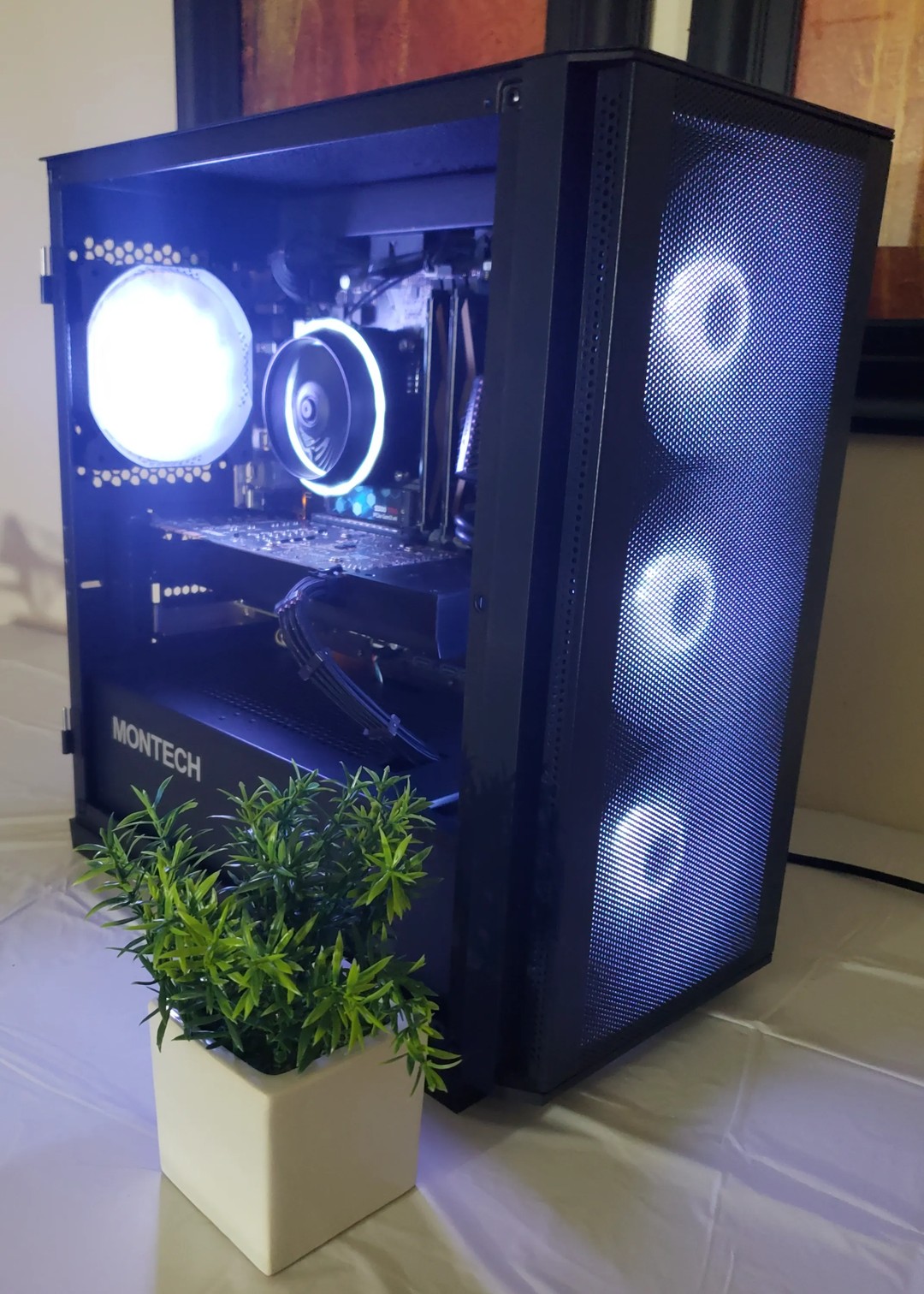Gaming PC - Custom RGB - i5-9400F + GTX 1070 (8GB) + 2x8(16GB) RAM