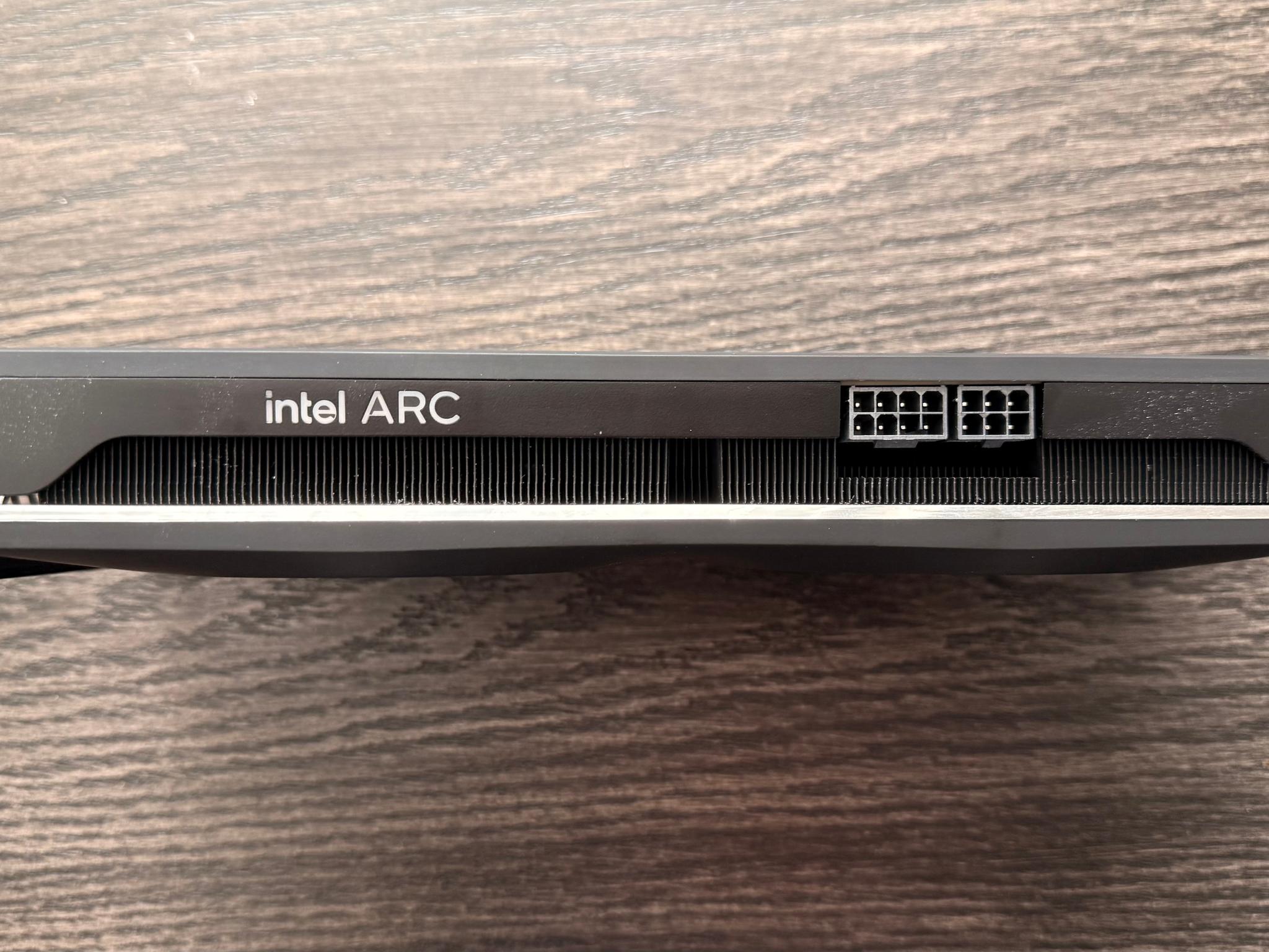 Intel Arc A750 Limited Edition - Image 4