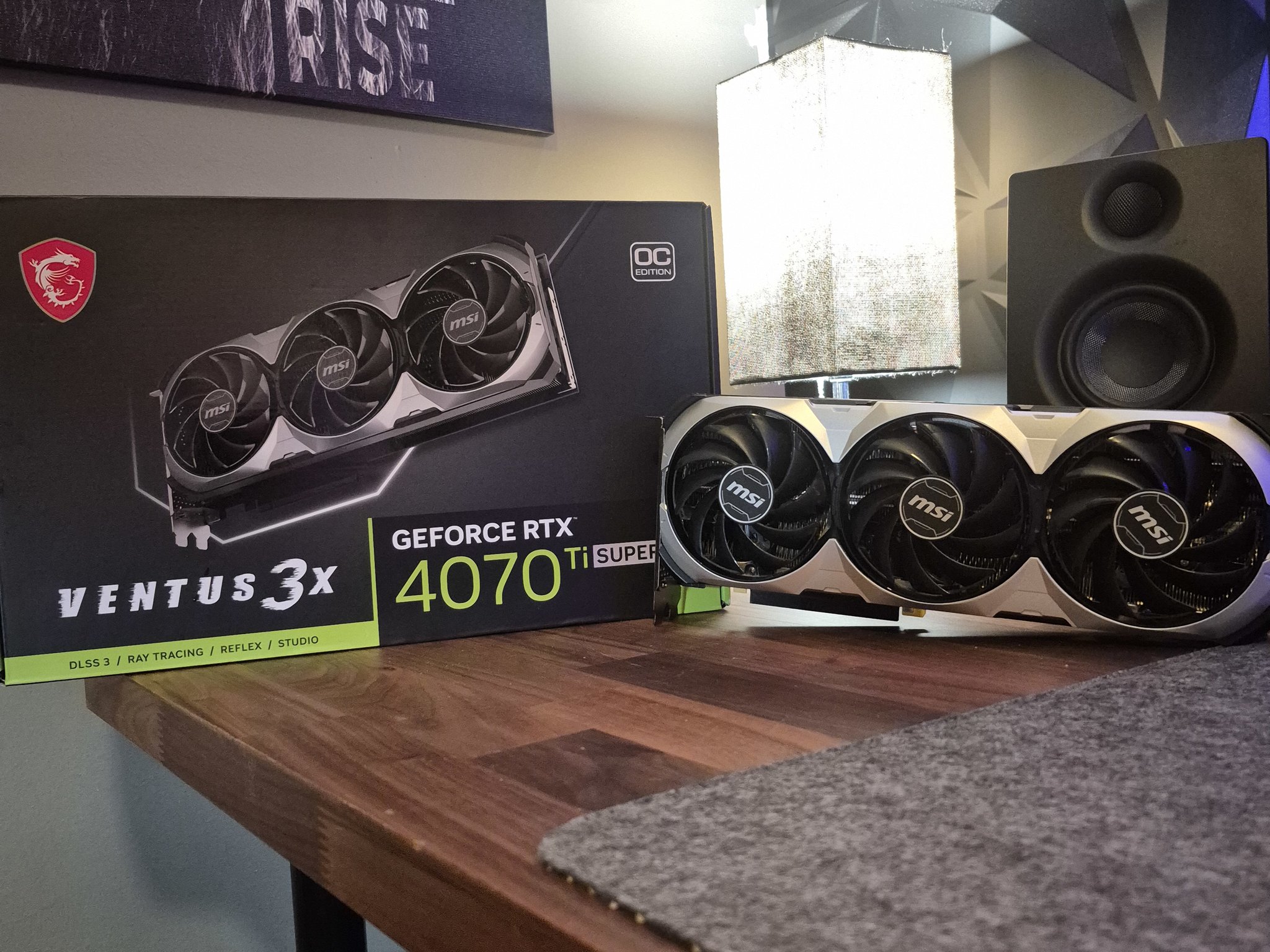 RTX 4070 TI SUPER 16 GB