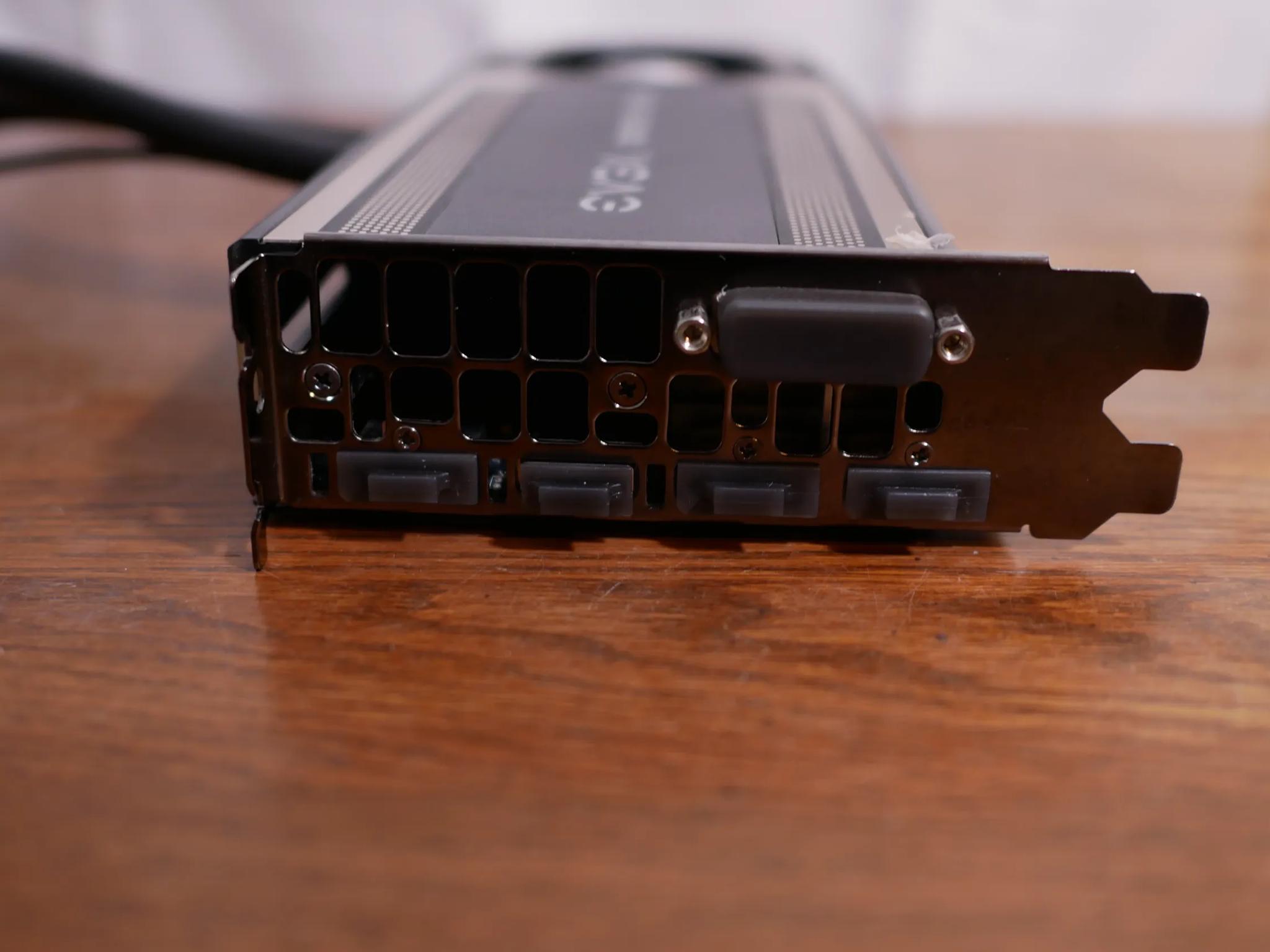 EVGA GeForce GTX 980 Ti HYBRID GAMING 06G-P4-1996-RX
