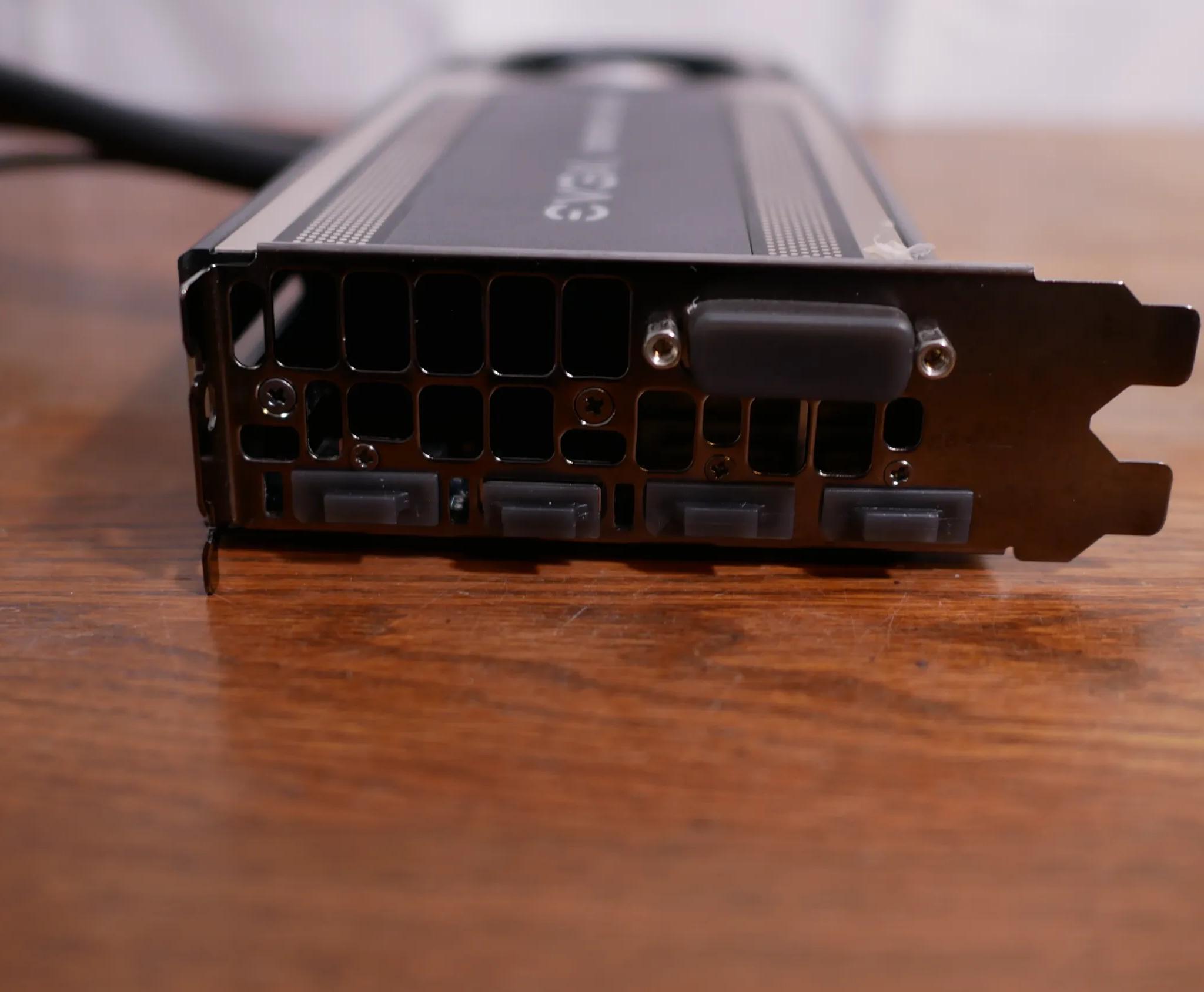 EVGA GeForce GTX 980 Ti HYBRID GAMING 06G-P4-1996-RX