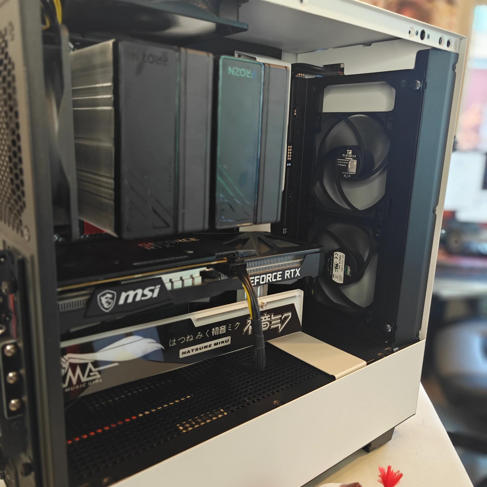 Checkered ⬜🔳⬛ | Ryzen 7 5700X3D | Geforce RTX 3060 12GB | 32GB DDR4 RAM | 1TB NVMe SSD