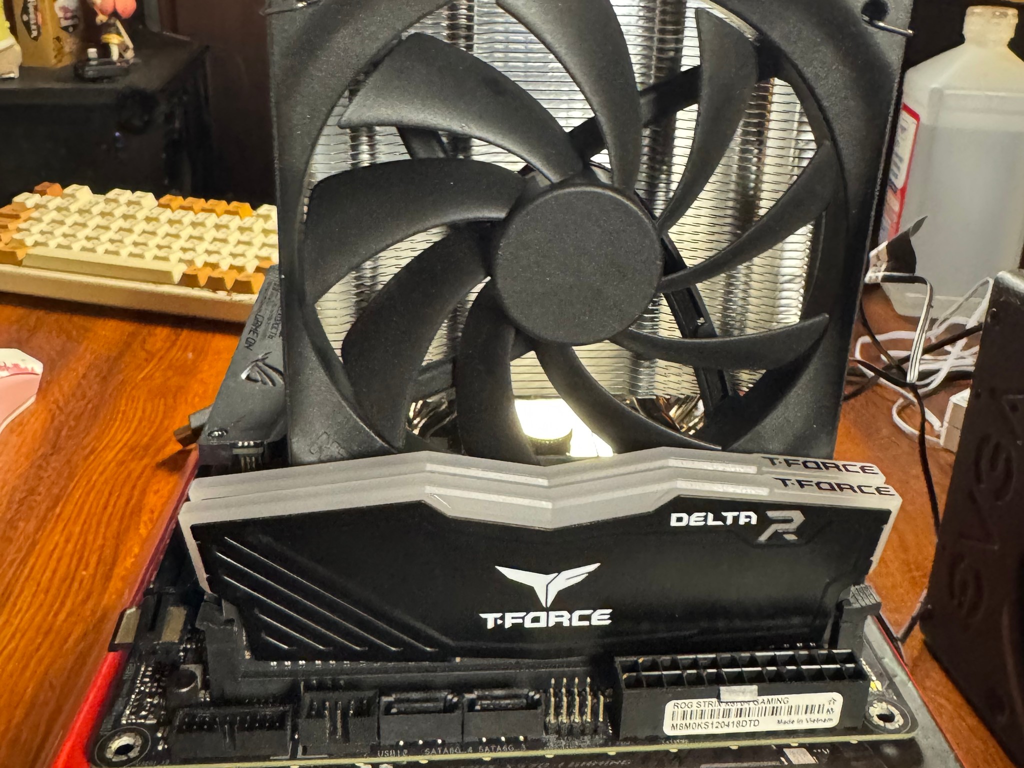 RYZEN 7 5800X3D | 32GB DDR4 | ASUS ROG STRIX X570I |
