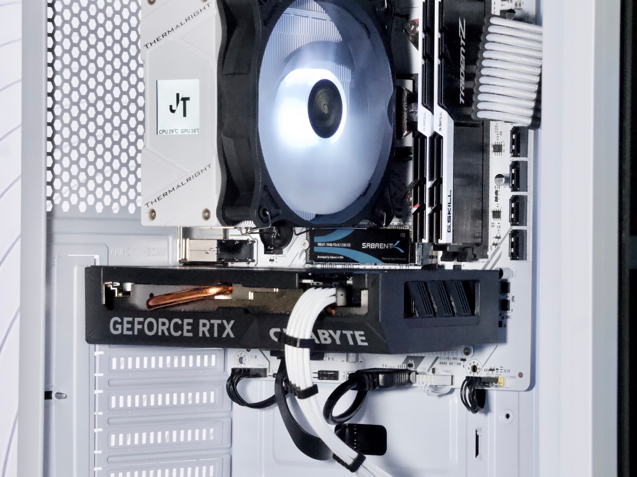 🔥 RTX 4060 8GB + Ryzen 5 5500 | 16GB DDR4 | 1TB NVMe | WiFi/BT | 1080p/1440p Gaming PC | $760