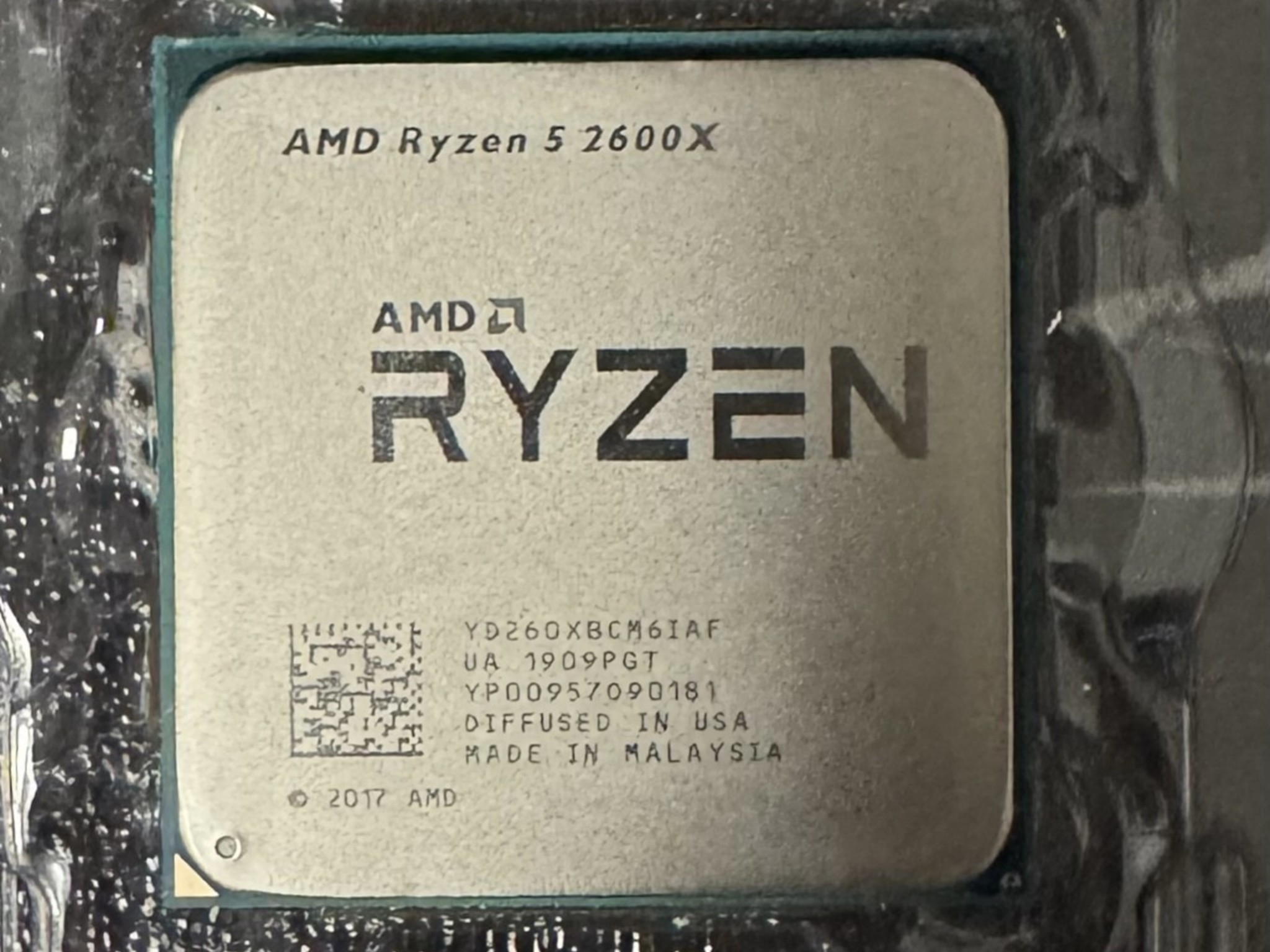 AMD Ryzen 5 2600X