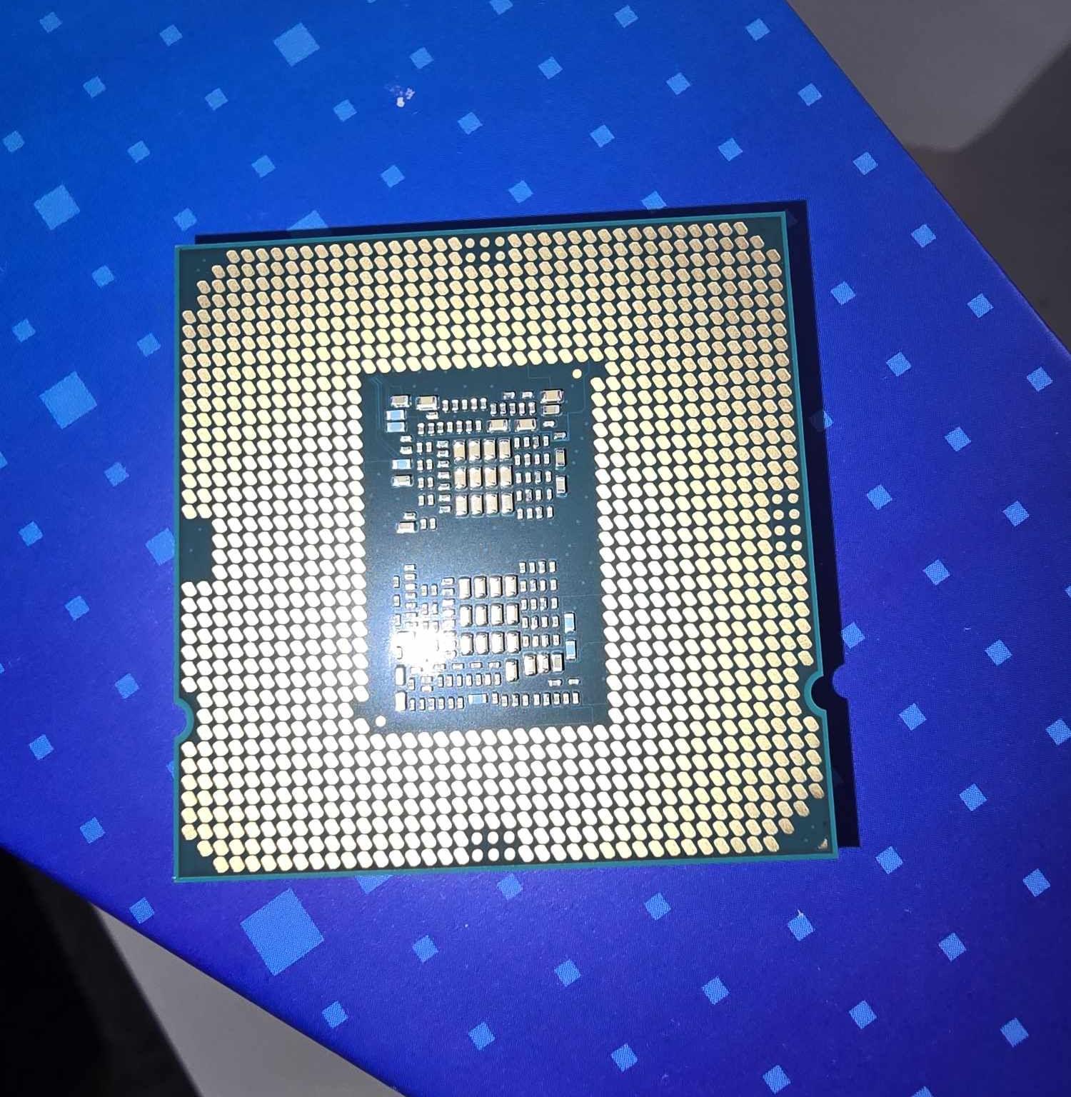 Intel Core 10900K 10 Core 3.7 GHZ Processor
