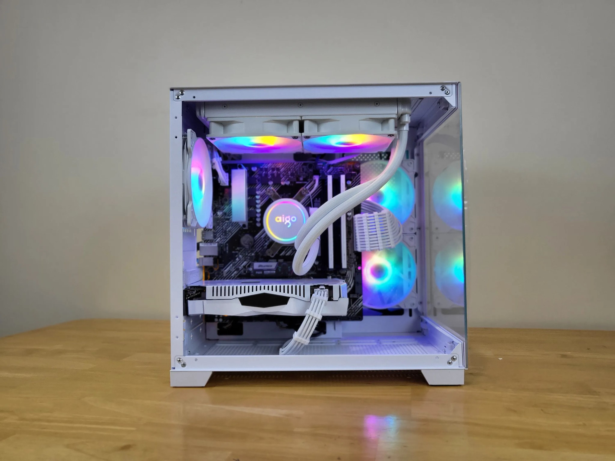 BLACK FRIDAY SALE! RTX 2060 SUPER RYZEN 5 3600 Gaming/Streaming PC