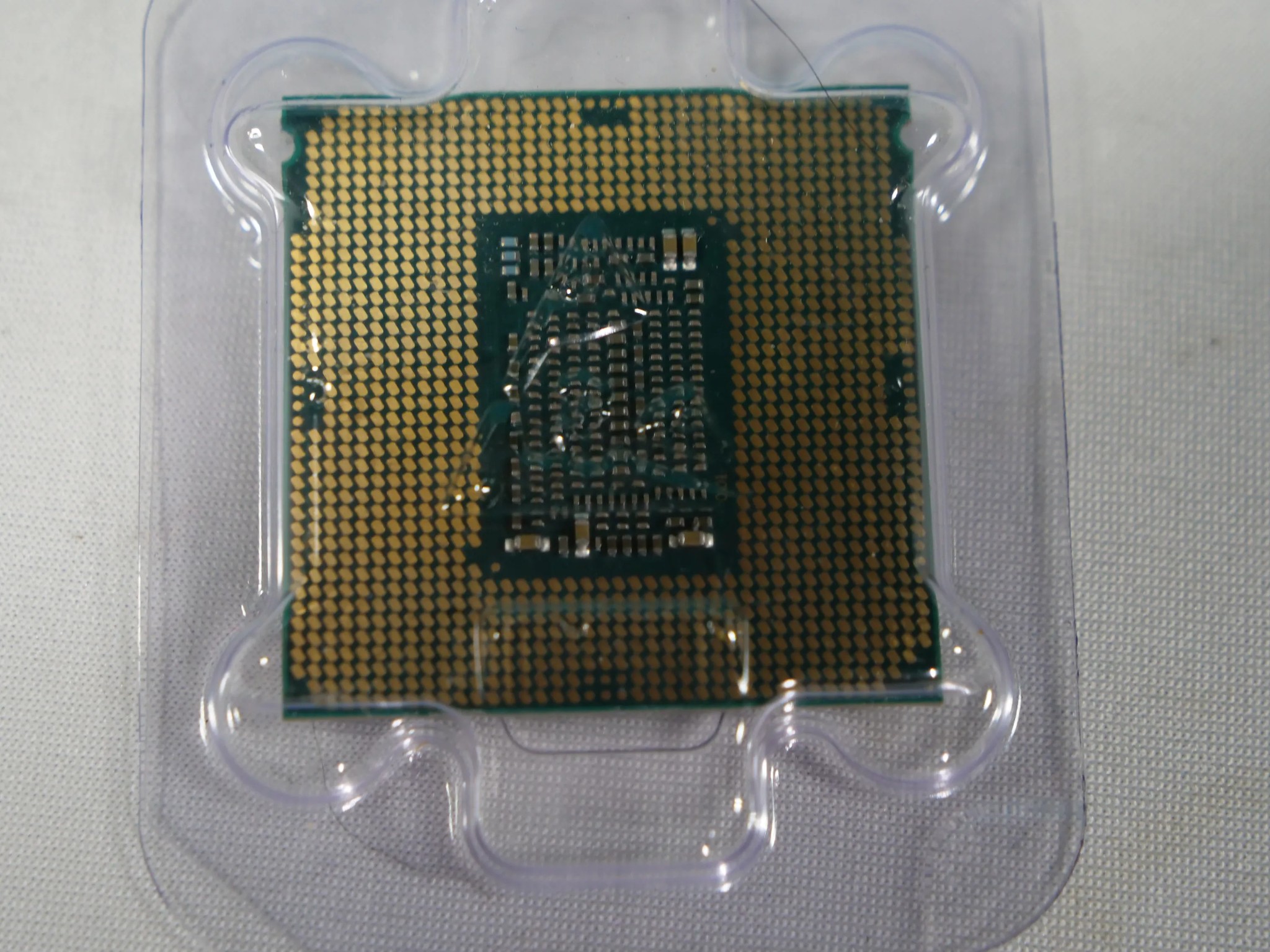 i7-8700 @ 3.2ghz. Free Ship.