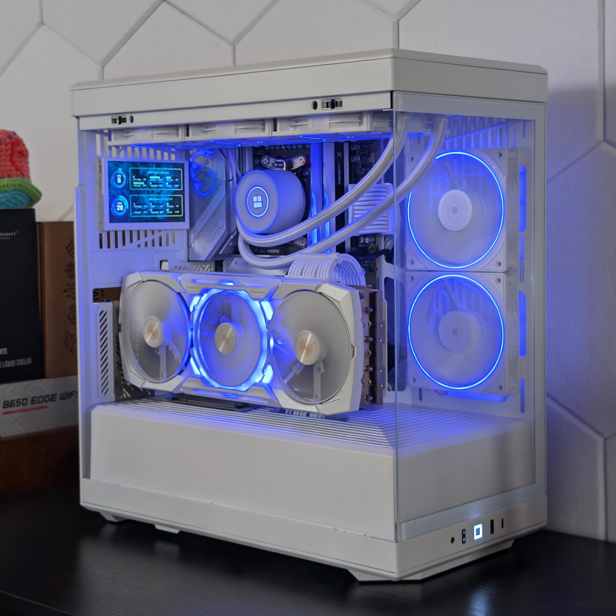 🐻‍❄️🤍 4K Gaming Beast | RX 7900XTX | Ryzen 7 9800X3D | 2TB SSD | 32GB RAM | WiFi 6 & BT 🤍🐻‍❄️