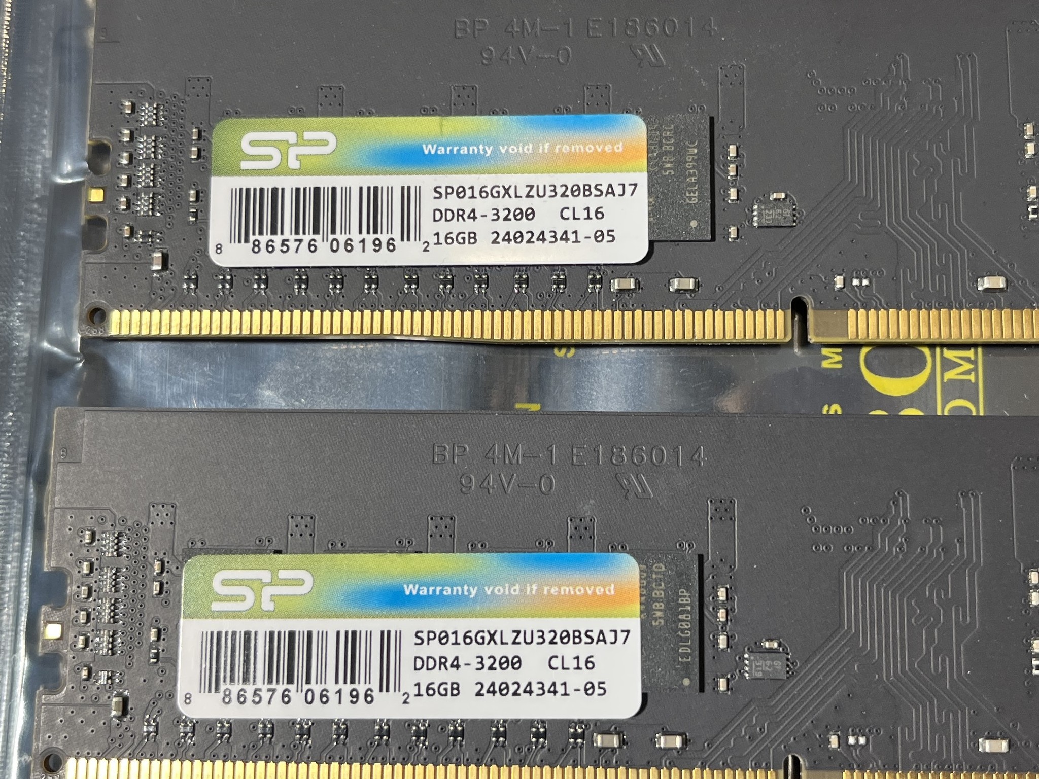 Silicon Power 32GB (2x16GB) DDR4-3200 CL16 DIMM 288-Pin