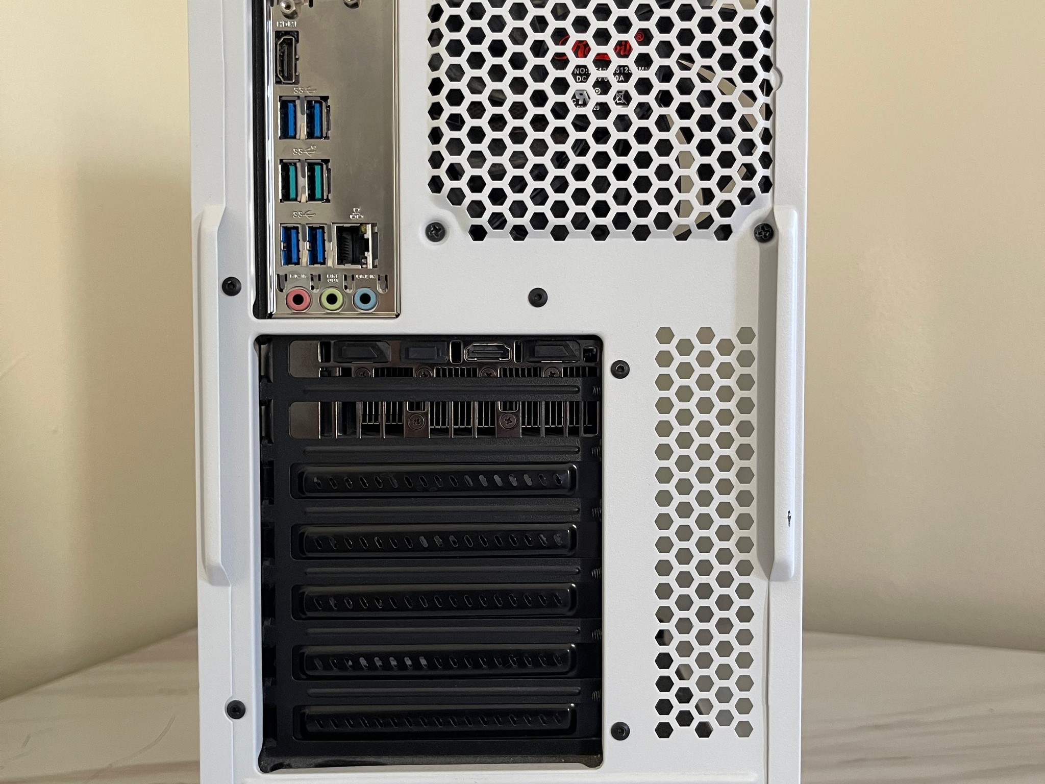 Budget Gaming PC | GTX 1660 Ti | Ryzen 5 5500 Gaming PC |16GB RAM | 1TB NVMe/SSD | Windows 11 (Read)