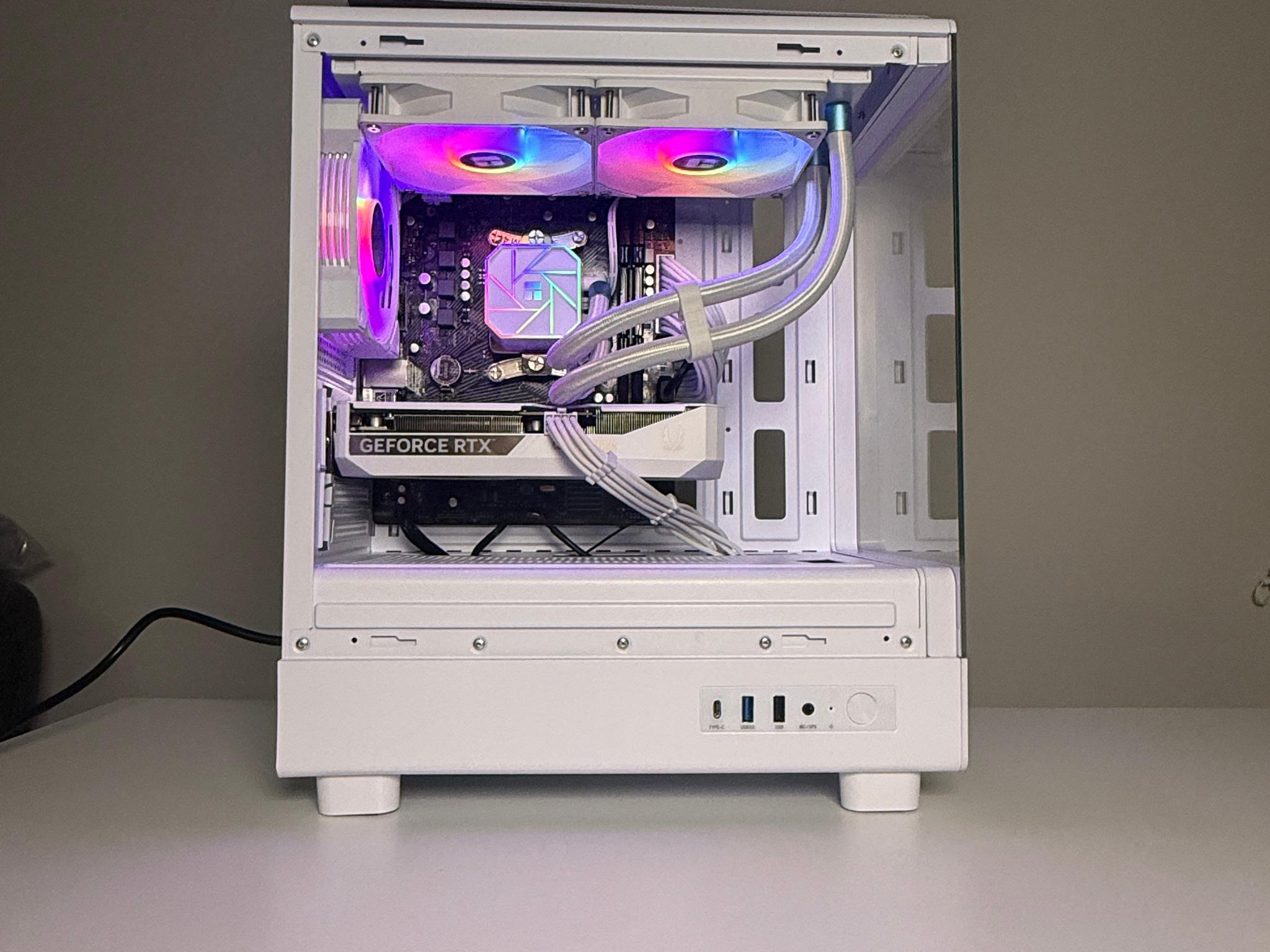 1440p High FPS White Gaming Computer🔹Rtx 3070🔹 WiFi AMD Bluetooth| 240mm Liquid Cooler AIO