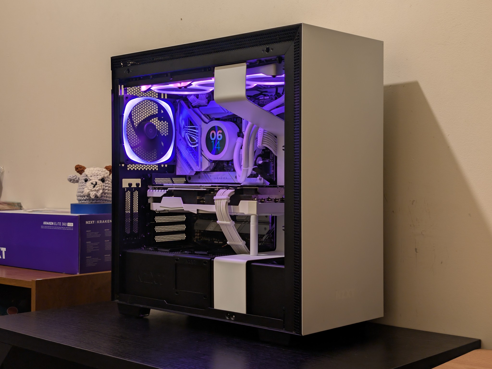 🐼🔳 1440p Gaming Beast | RTX 3080Ti | i7 13700KF | 1TB SSD | 32GB RAM | WiFi 6 & Bluetooth 🔳🐼