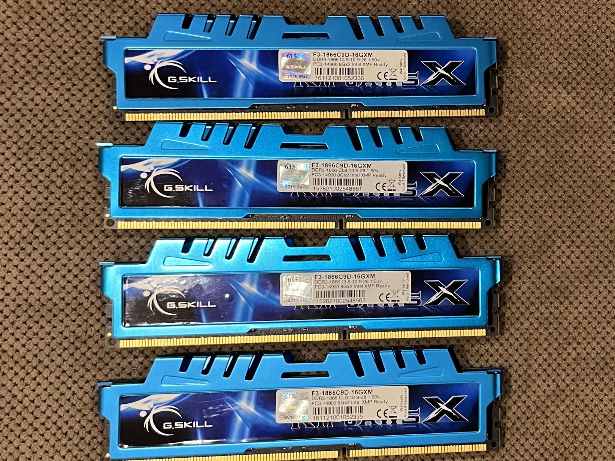 4x 8GB G.Skill Ripjaws X DDR3-1866 RAM