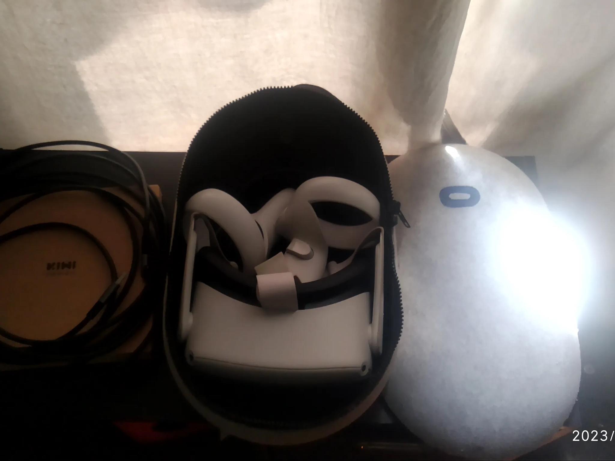 Oculus Meta Quest 2 - 256GB model with two controllers and 16ft Link cable for PCVR