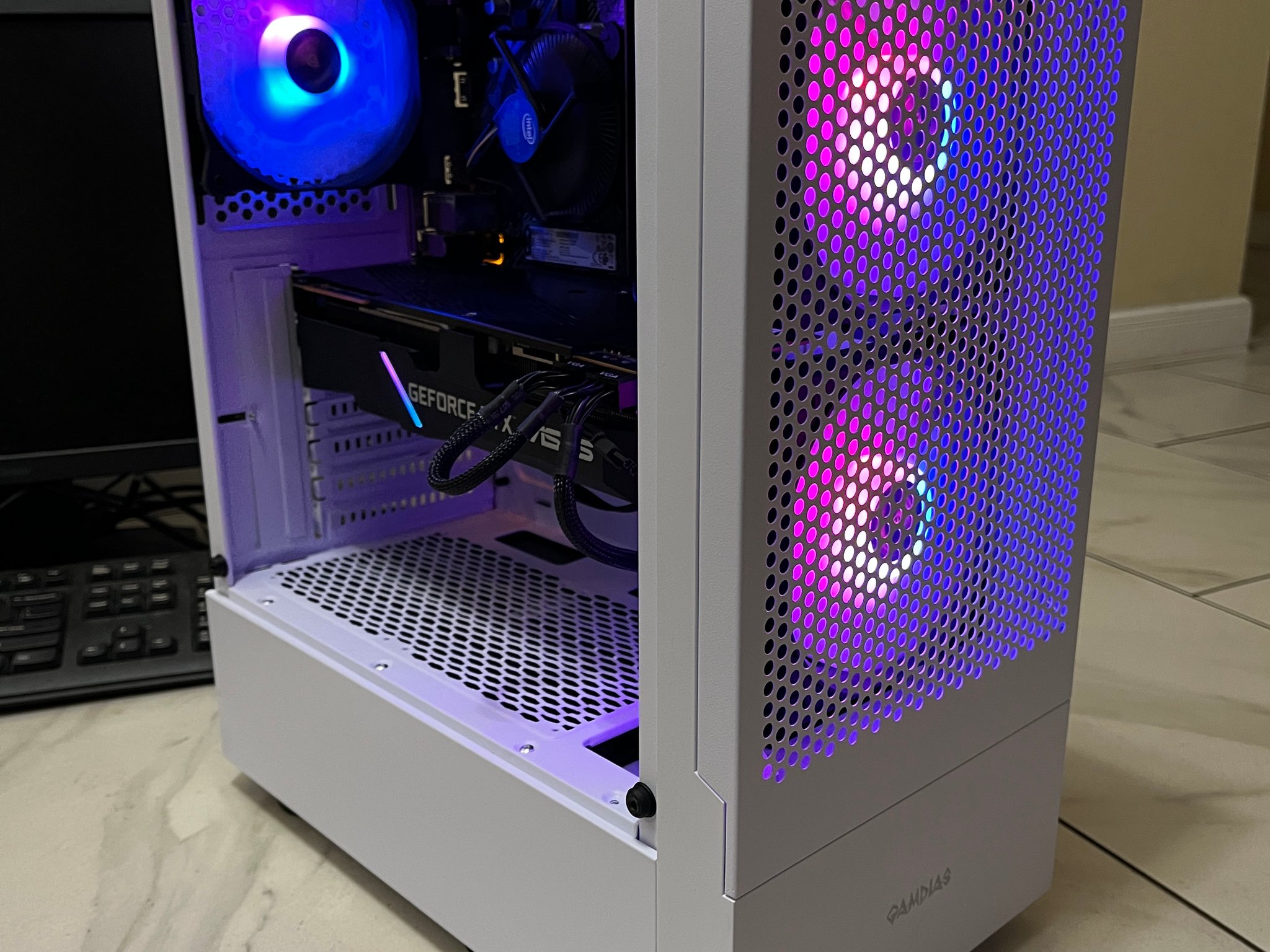 🟠🔥NVIDIA RTX 2080, Intel i5-10400, 16GB RAM, 870 GB Storage, High Performance RGB Gaming PC 🖥️