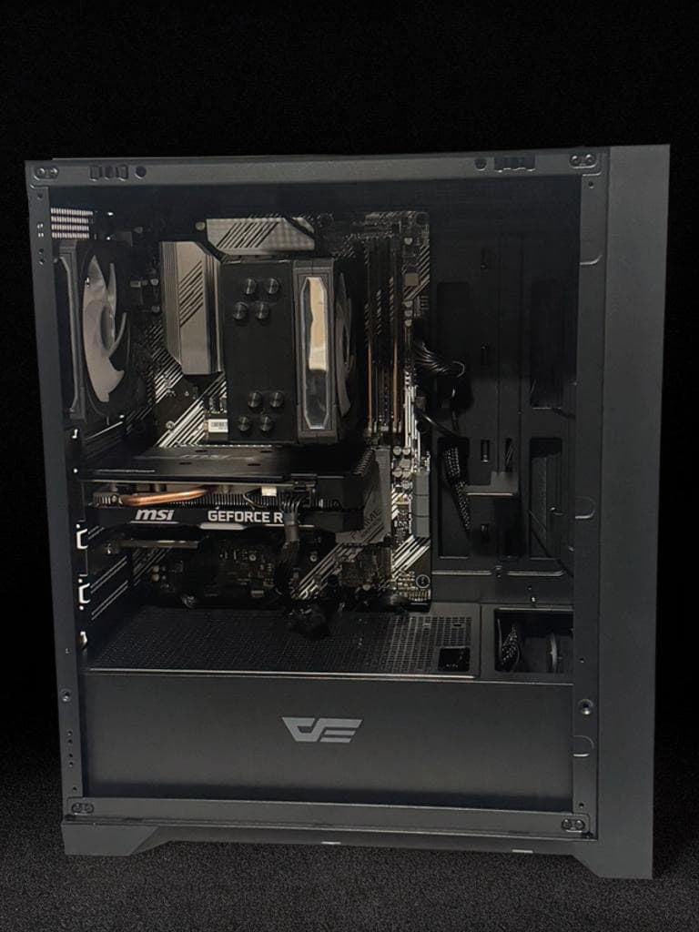 🏴Dark⚫️Knight🏴 | NVIDIA 2060 |16GB DDR4 | 512GB SSD | BT/WIFI