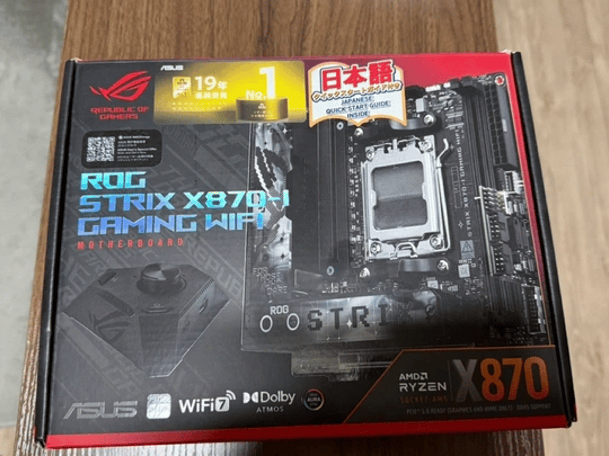 Compact Workstation POWERHOUSE | GeForce RTX 5080 | Ryzen 7 9800X3D | 32GBx2 DDR5 RAM | 8TB SSD