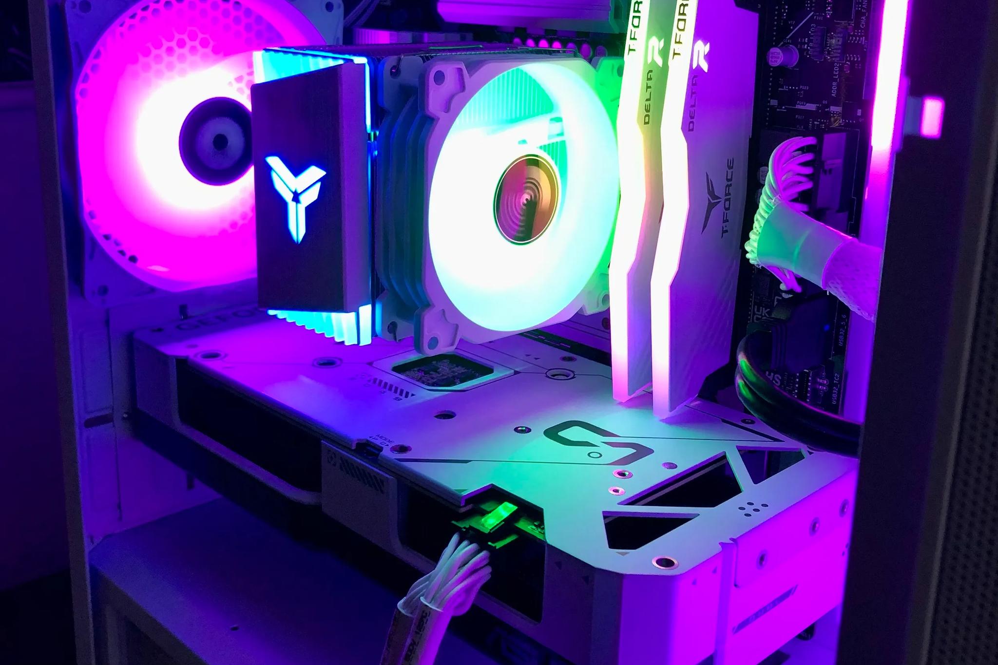 Infinite PC Hub