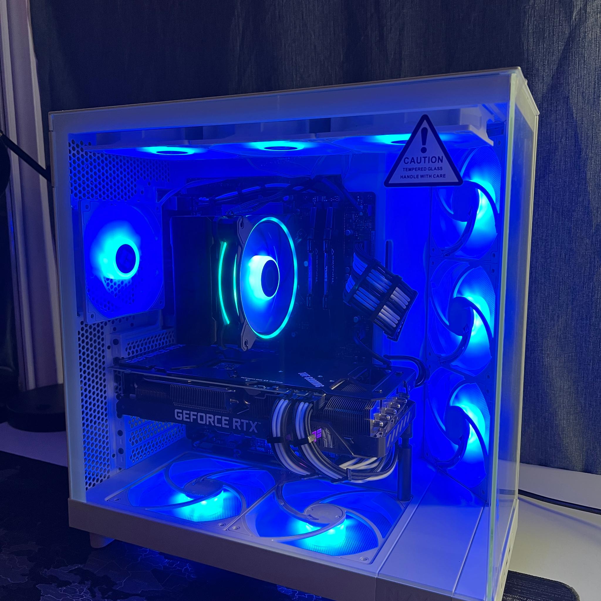 RTX 3070Ti • i7 10700K • 32GB DDR4 • 650W GOLD • 512GB SSD • GAMING PC