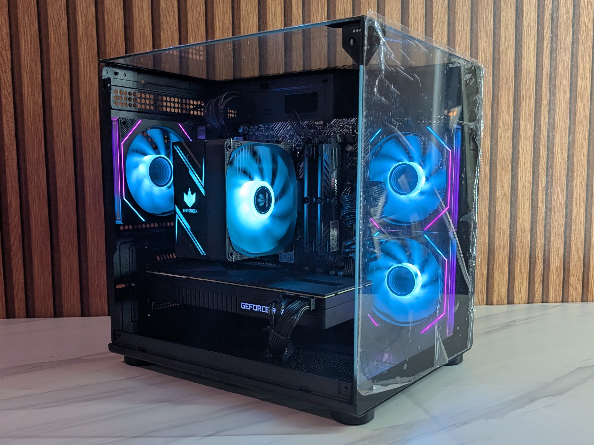 RTX 2080 | RYZEN 7 2700X | 500GB NVME | 16GB DDR4 | 650W