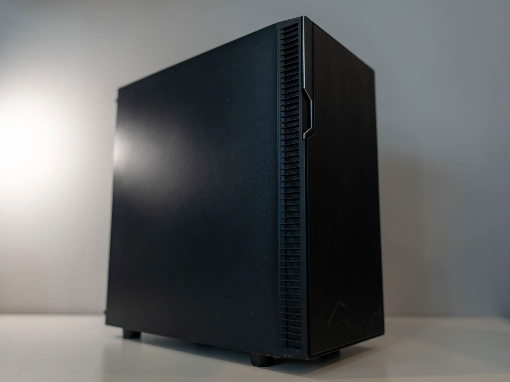 Budget Gaming Computer AMD 5600x - 16GB DDR4 - 500GB M.2 - 6600XT