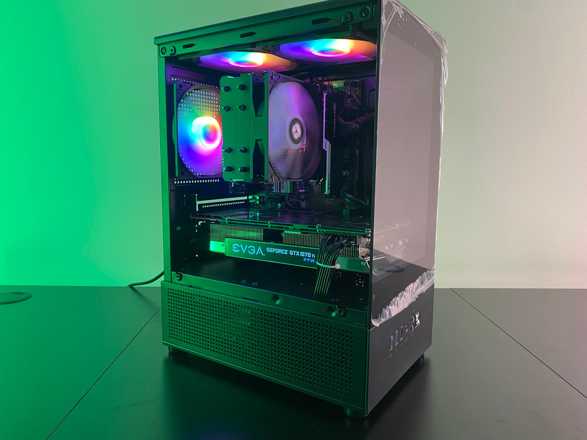RGB Gaming PC | EVGA GTX 1070 Ti FTW 8GB | Intel Core i5-7500 | 16GB DDR4 RAM | 500GB SSD |