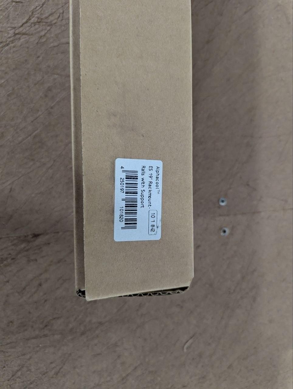 Alphacool ES 19" Rackmount Rails with Rail Support (10182)