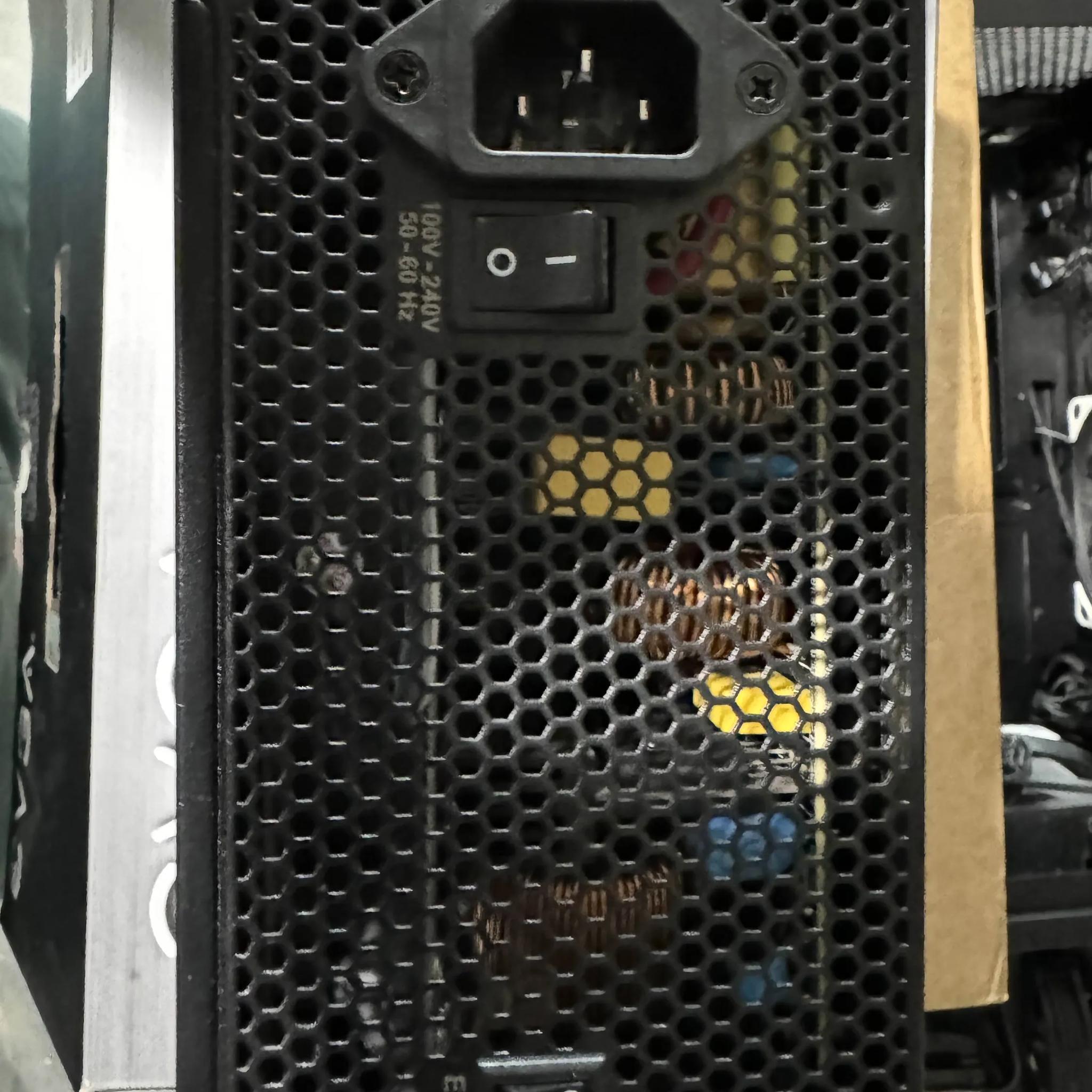EVGA 750 G3 750W PSU (ALL CABLES AND PACKAGING)