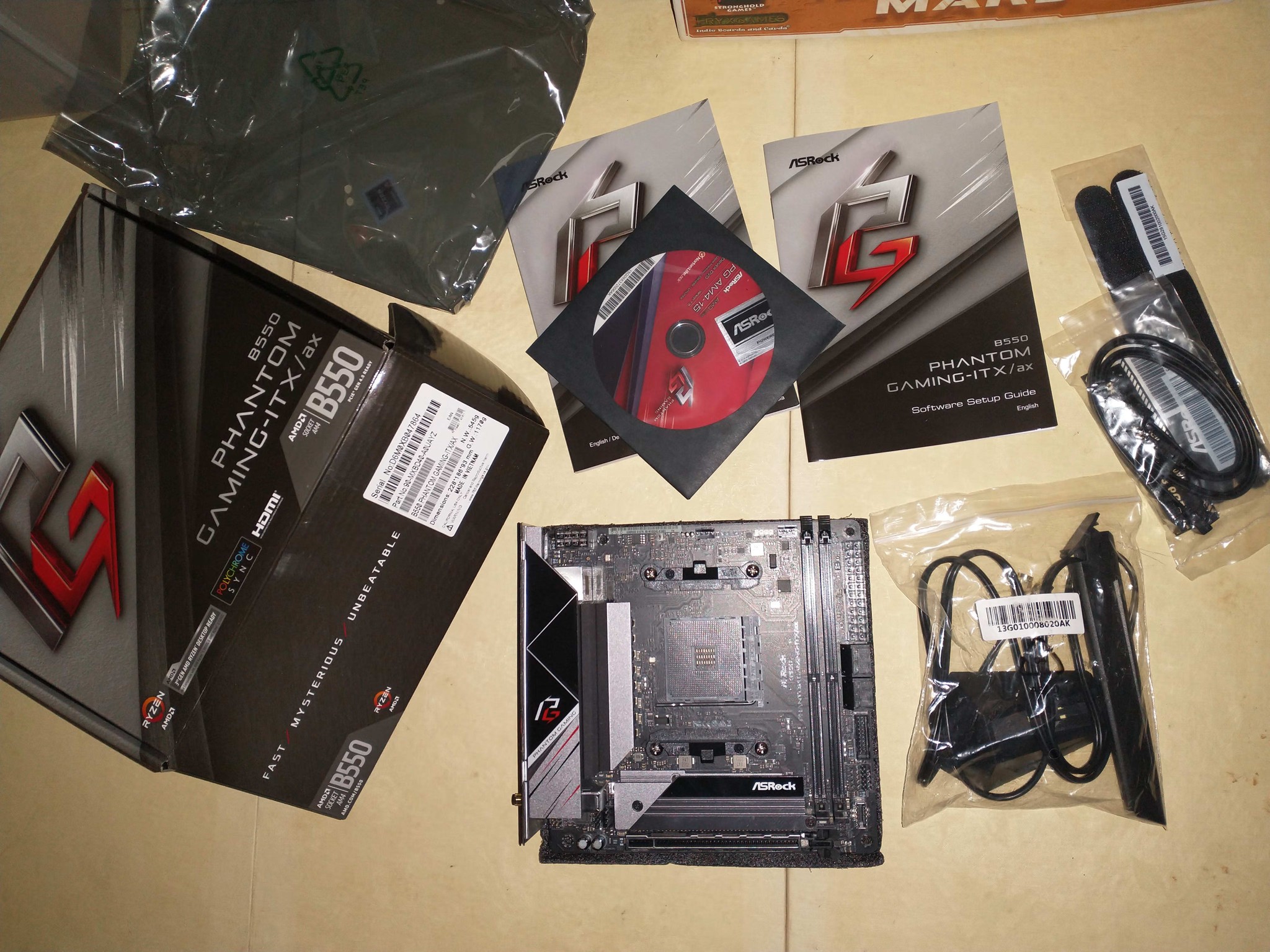 Asrock B550 PHANTOM GAMING ITX/ax