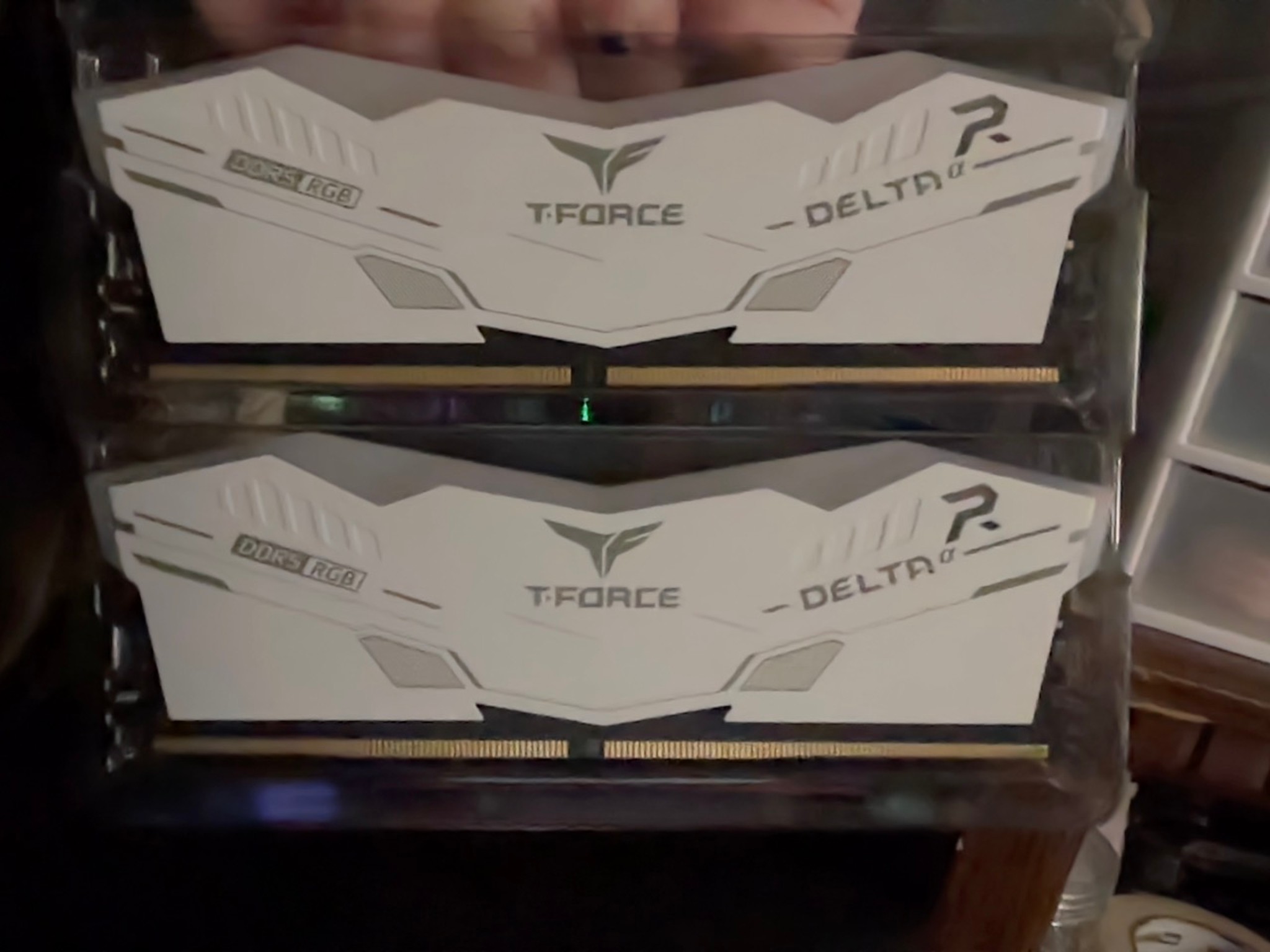 TEAMGROUP T-FORCE DELTA RGB 16GB DDR5-6000 CL38 (2x8GB) WHITE (Used)