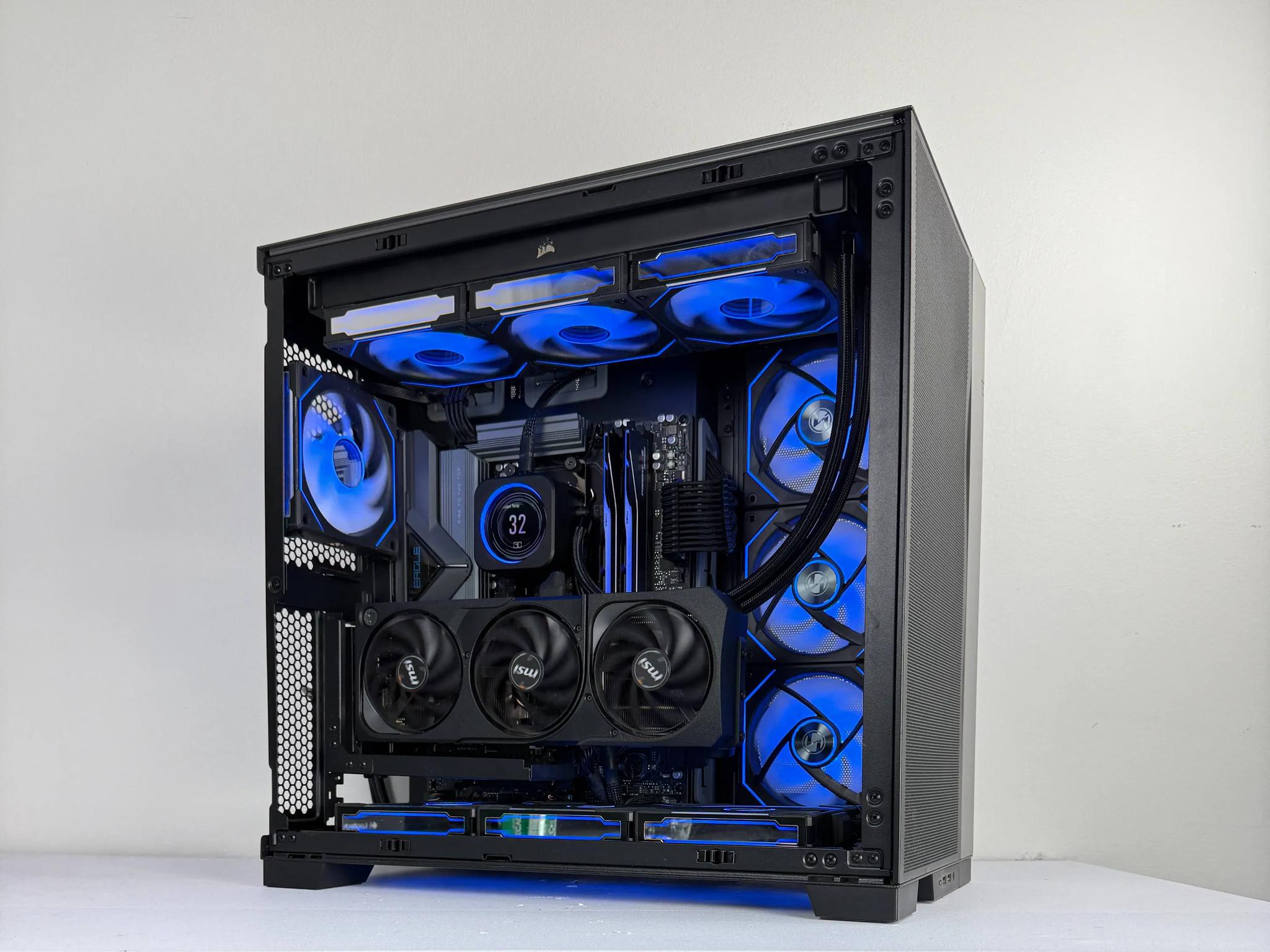 🧊ICEVEIL🧊 | 4k Streaming PC | Ryzen 7 9800X3D | MSI RTX 5070 Ti