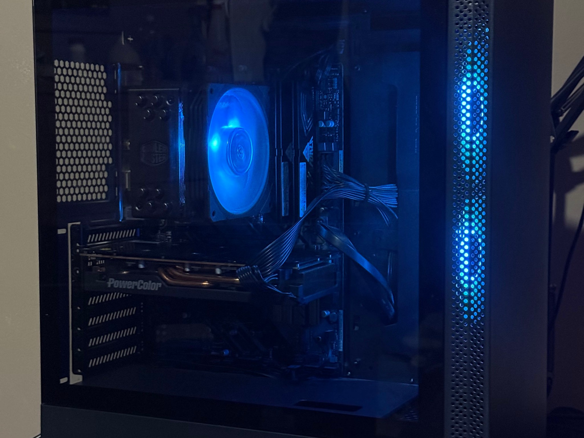 Intel i7-10700 Gaming PC | RX 5700 XT | 32GB RAM | 1TB SSD