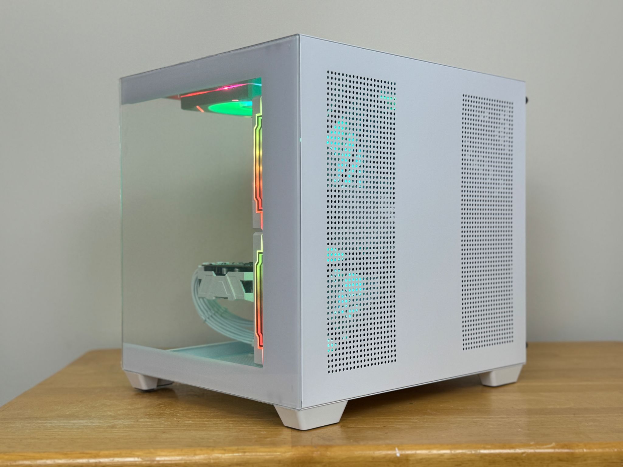 SPRING SALE! 1440p GTX 1080 TI Ryzen 5 3600 1TB Gaming/Streaming PC (Valorant, Cyberpunk, Fortnite)