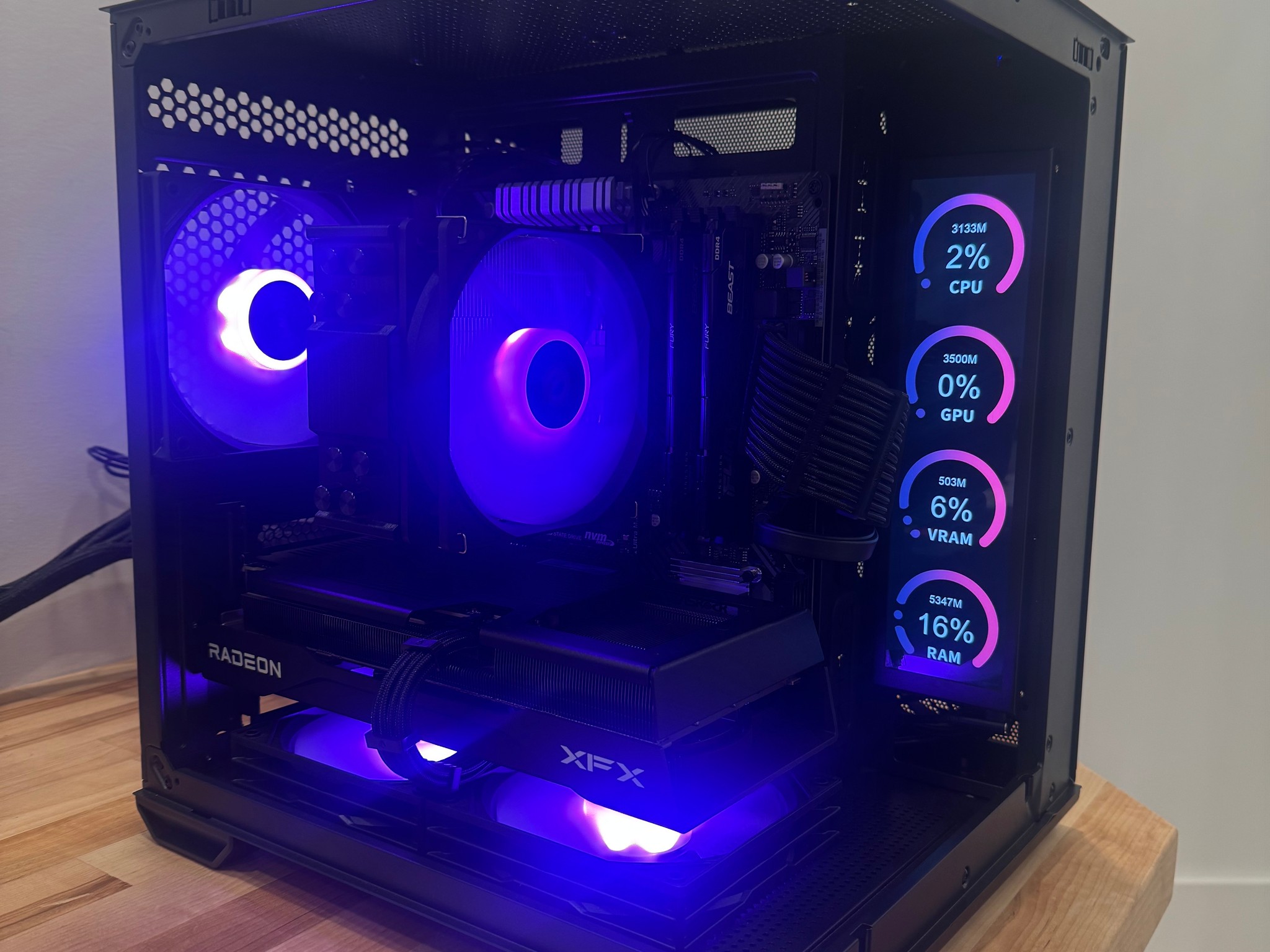 MUST-GO SALE! 9060XT⚫️Blackout⚫️PC