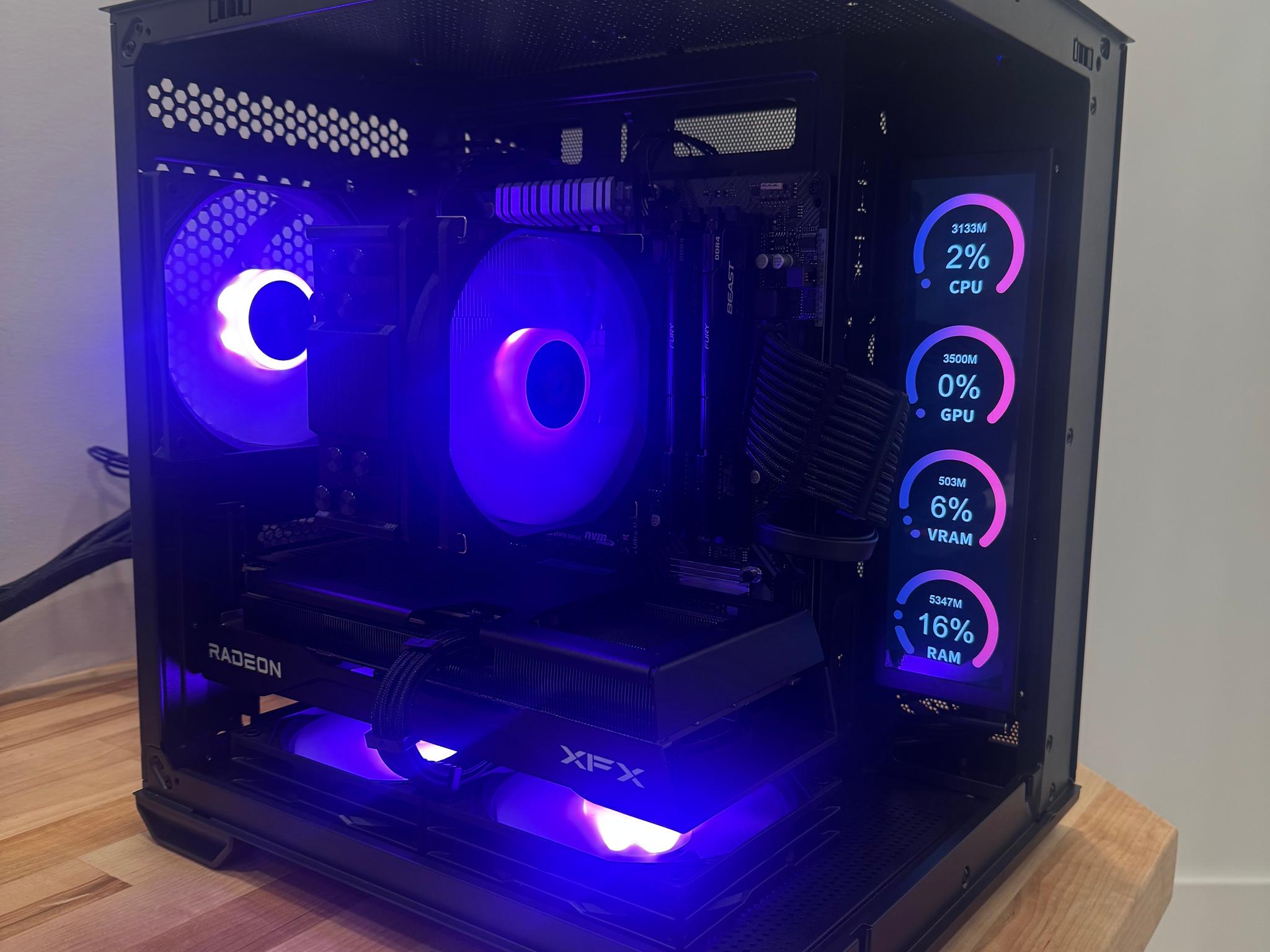 MUST-GO SALE! 9060XT⚫️Blackout⚫️PC