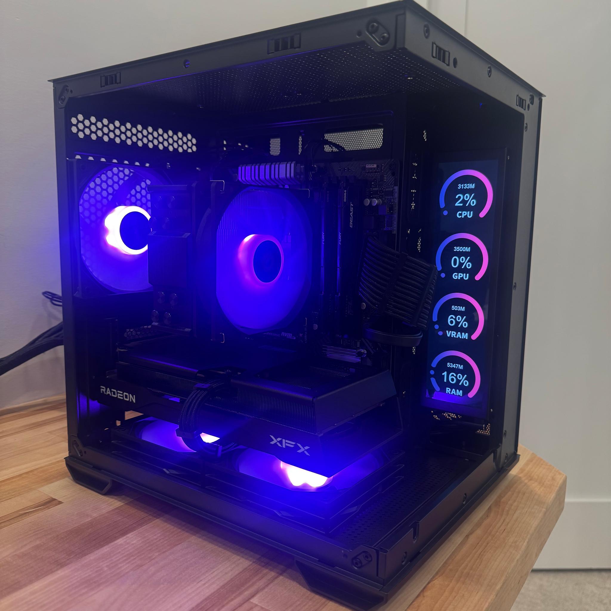MUST-GO SALE! 9060XT⚫️Blackout⚫️PC