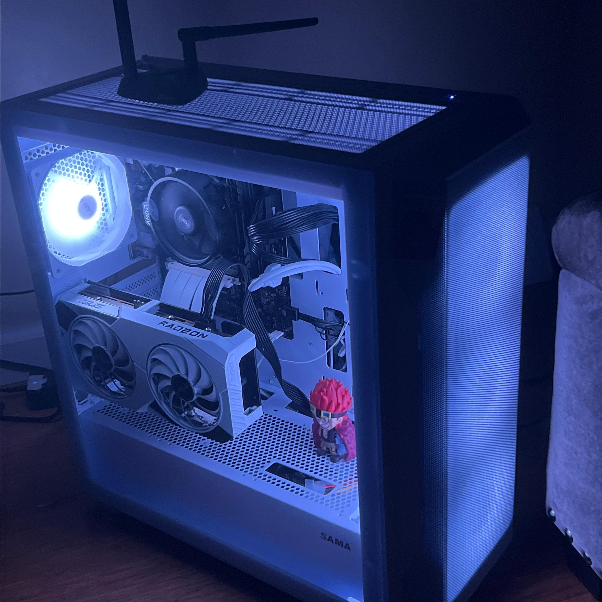 Radeon RX 6600 XT Custom Gaming PC - Ryzen 5 5500, 16GB RAM, 1TB HDD