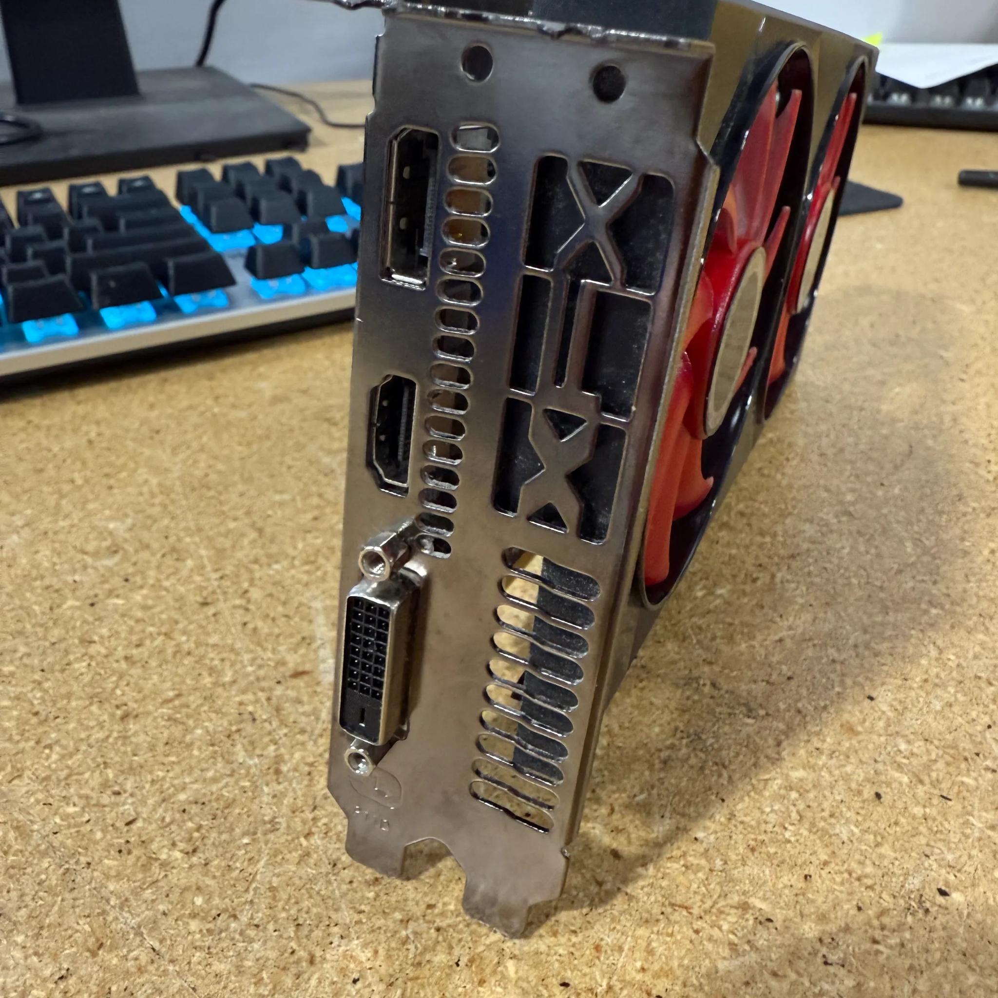 XFX AMD Radeon™ RX 550 2GB