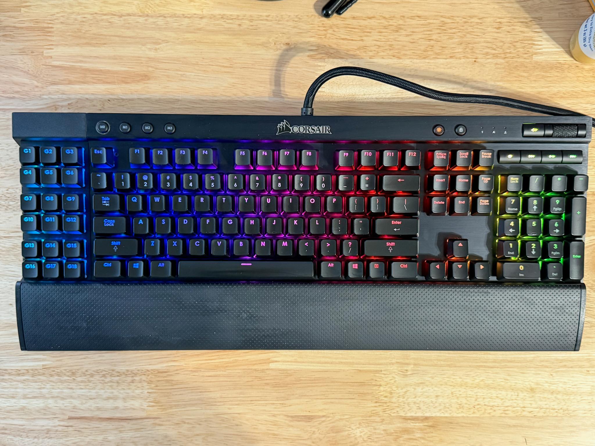 Corsair K95 RGB
