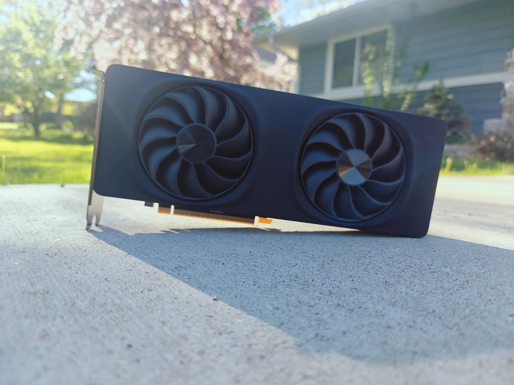 Intel ARC B580 Limited Edition
