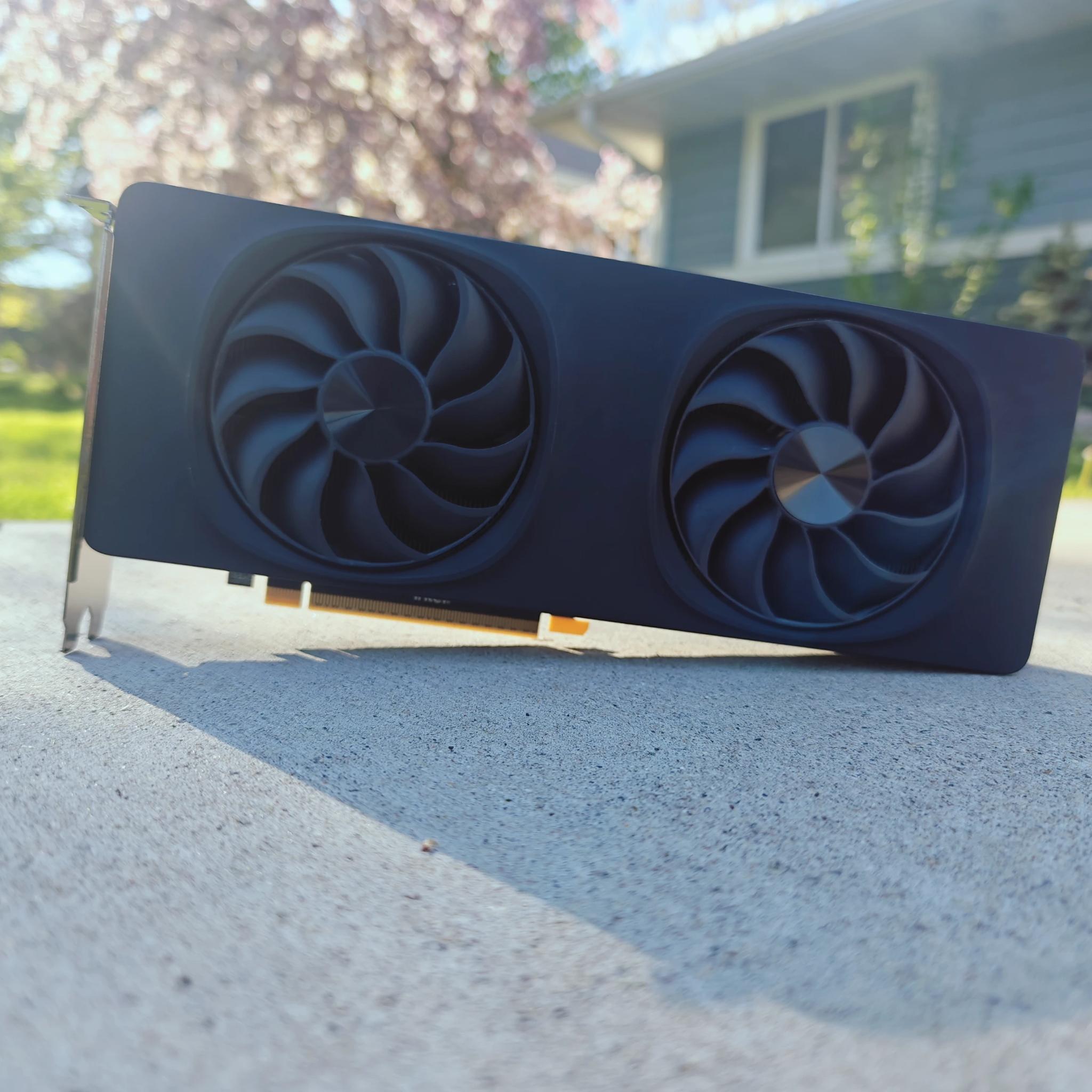Intel ARC B580 Limited Edition