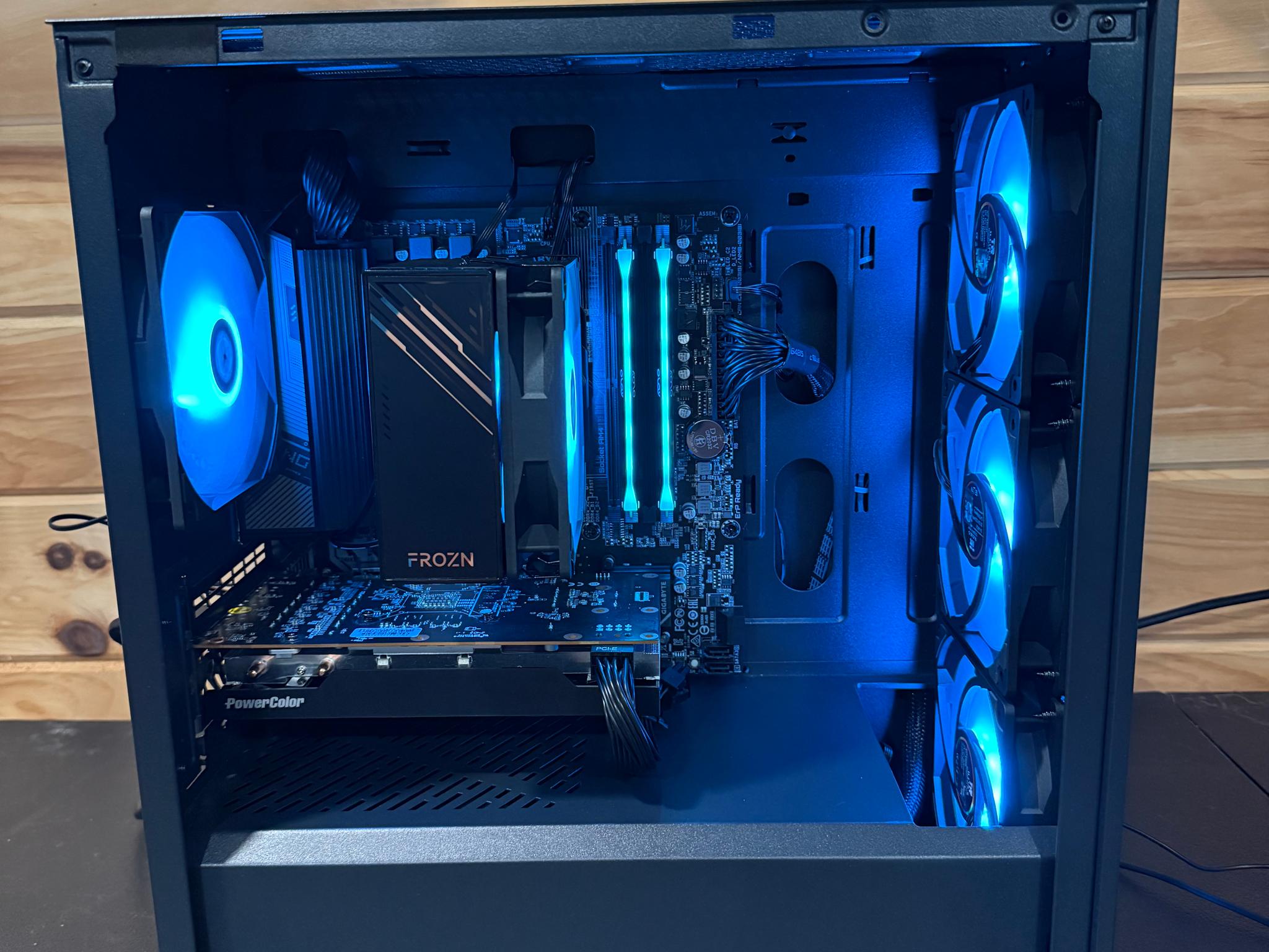 Ryzen 5 5500 | RX 6600 | 1TB SSD | 32GB of Ram