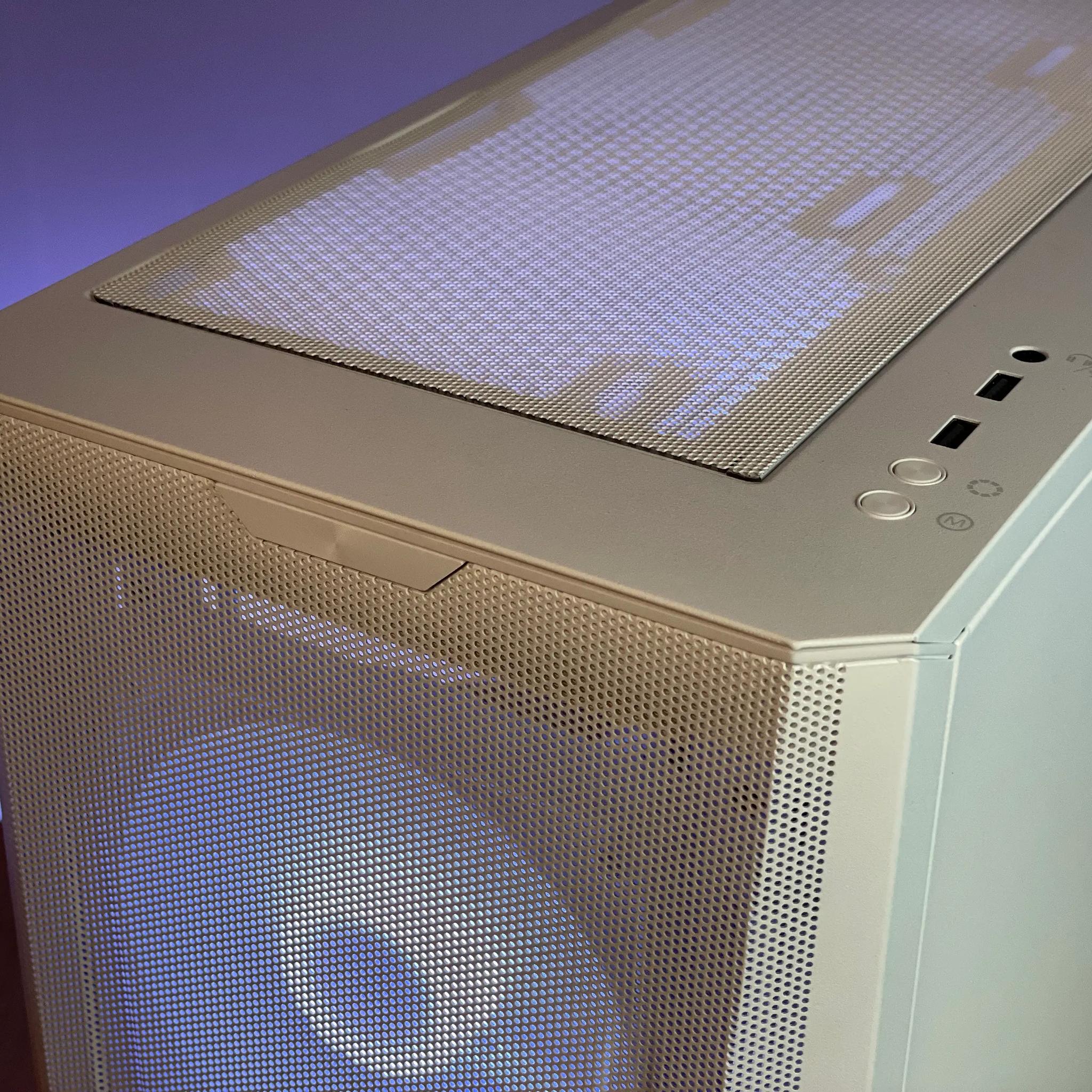 "Snowstorm" (RTX 3080 + Ryzen 7)