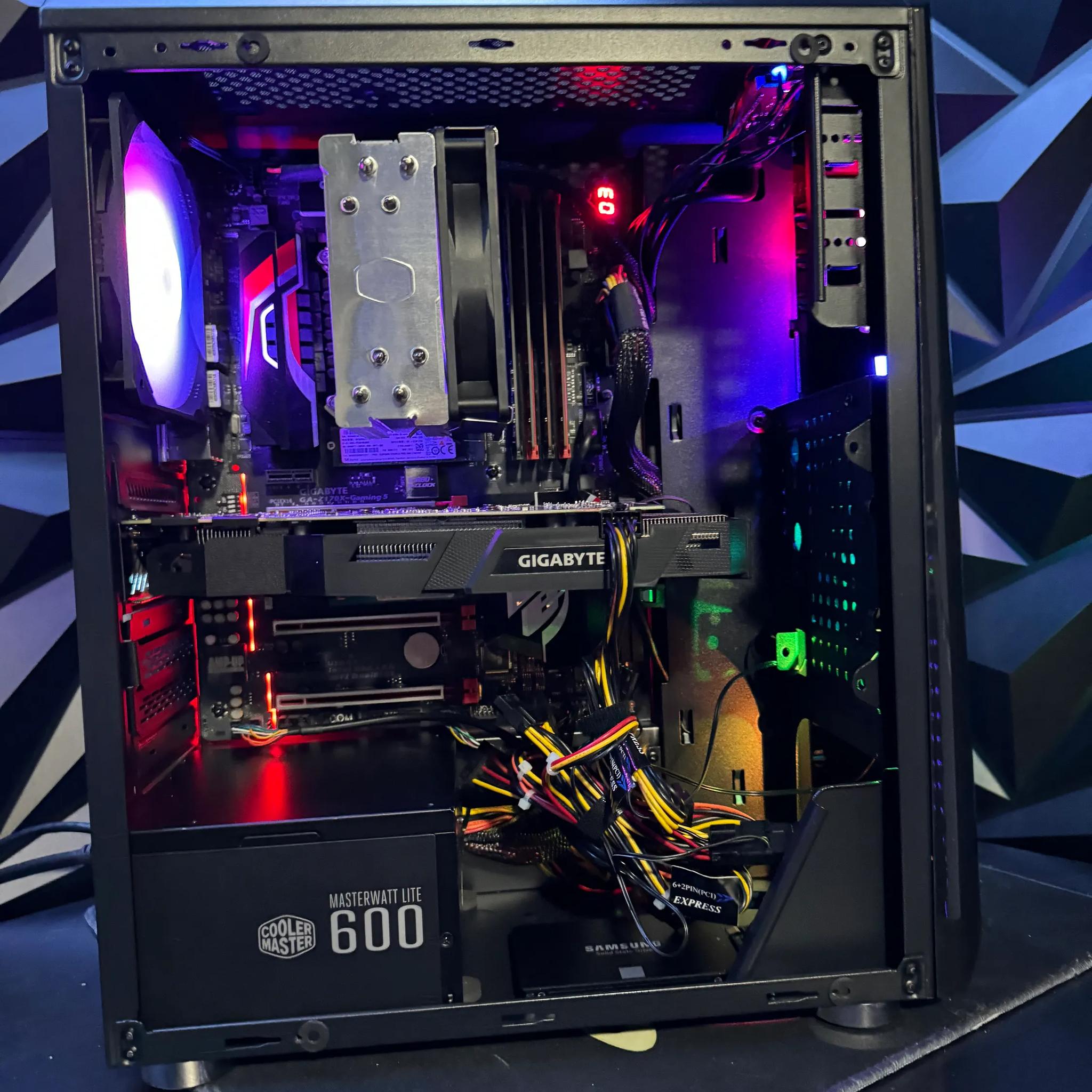 🎰Lucky # 7🎰 | i7 7700K| GTX 1070| 16 GB DDR4| Build 7770