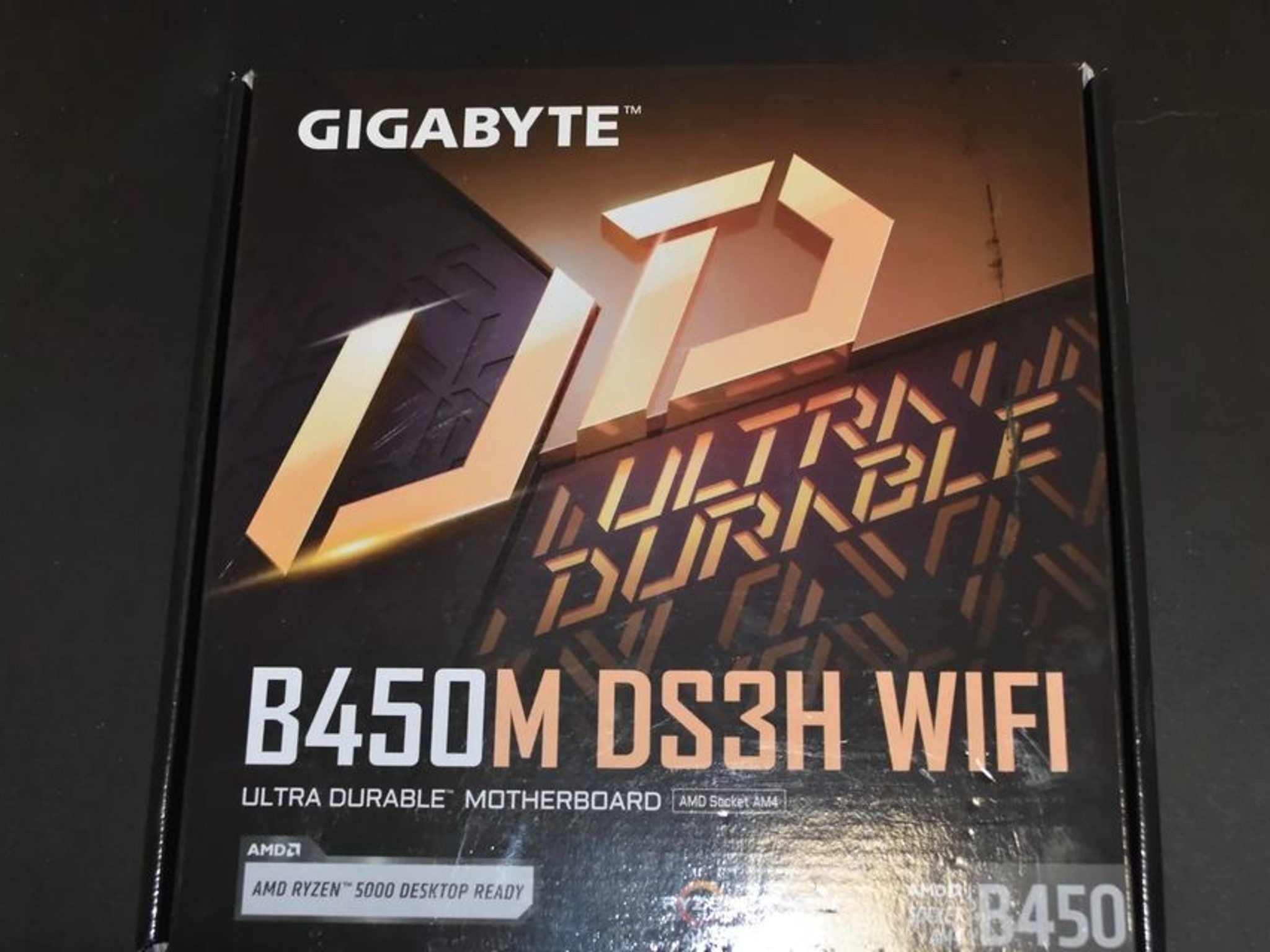 GAMING PC RYZEN 3600 RX5500 XT ram 16gb 1TB NVME +SREAKERS +WIRELESS KEYBOARD &MOUSE RGB CASE PLUS