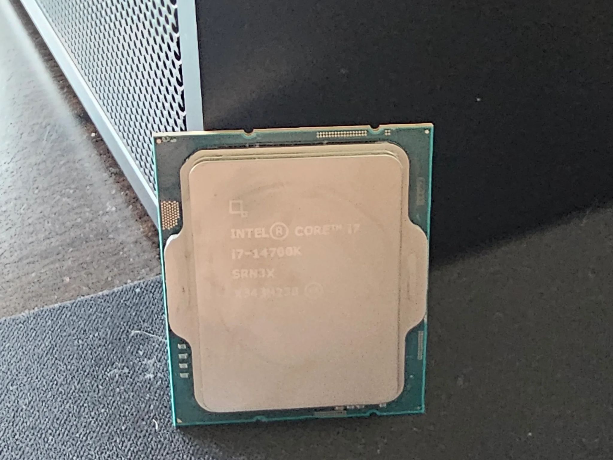 Used Intel Core i7 14700k ***FAST SHIPPING***