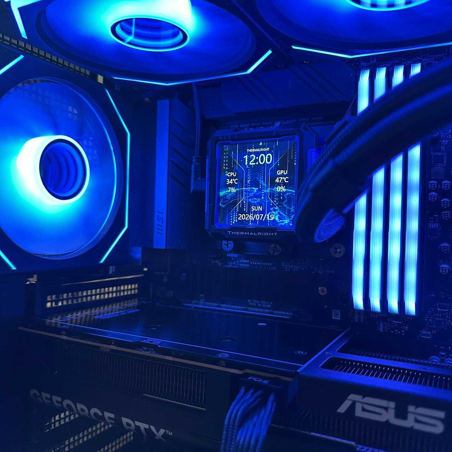 i5-12400F / RTX 5060 / 1TB NVME / 32GB RAM