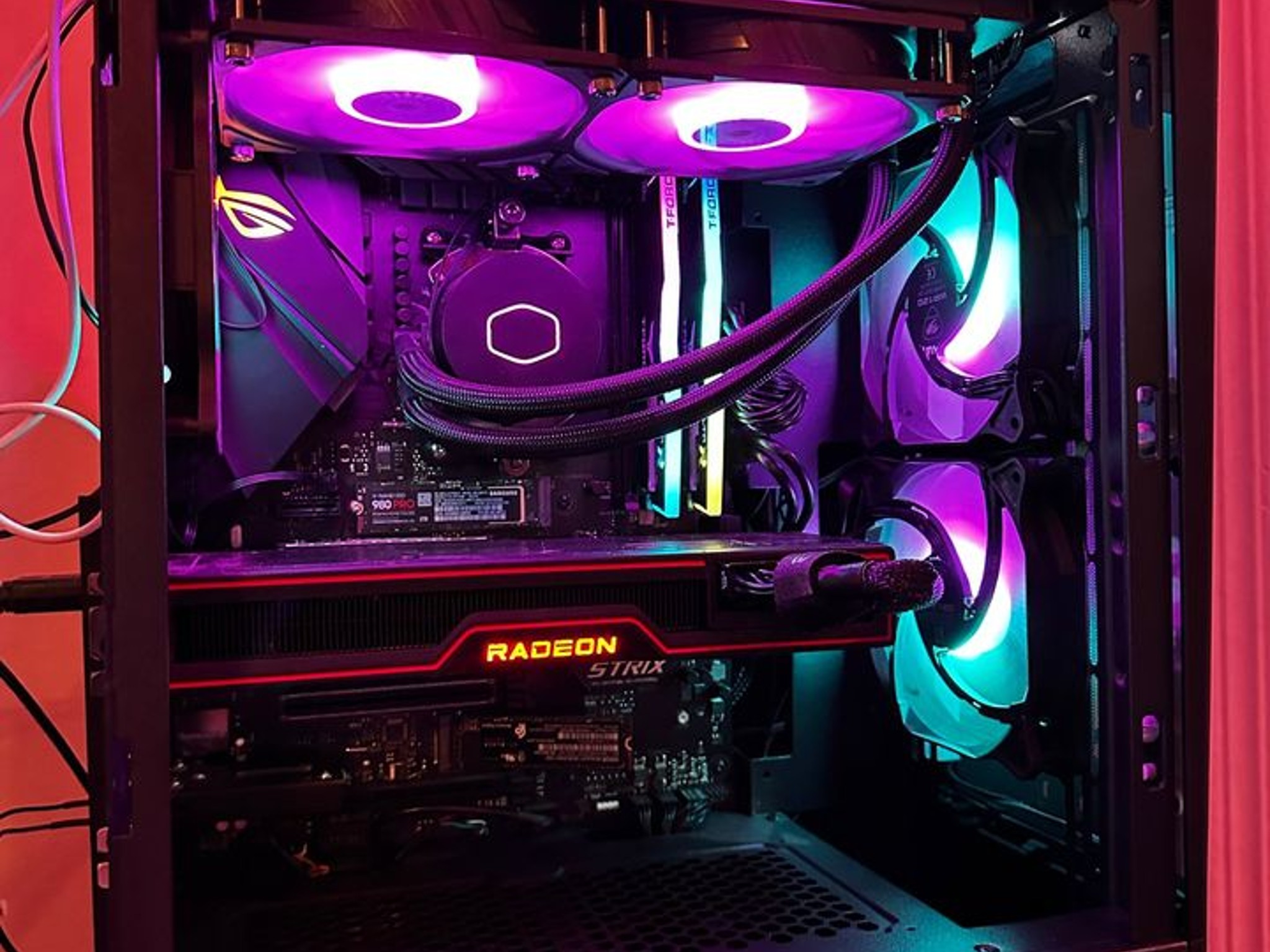 AMD 5600X/RX 6700XT GAMING PC